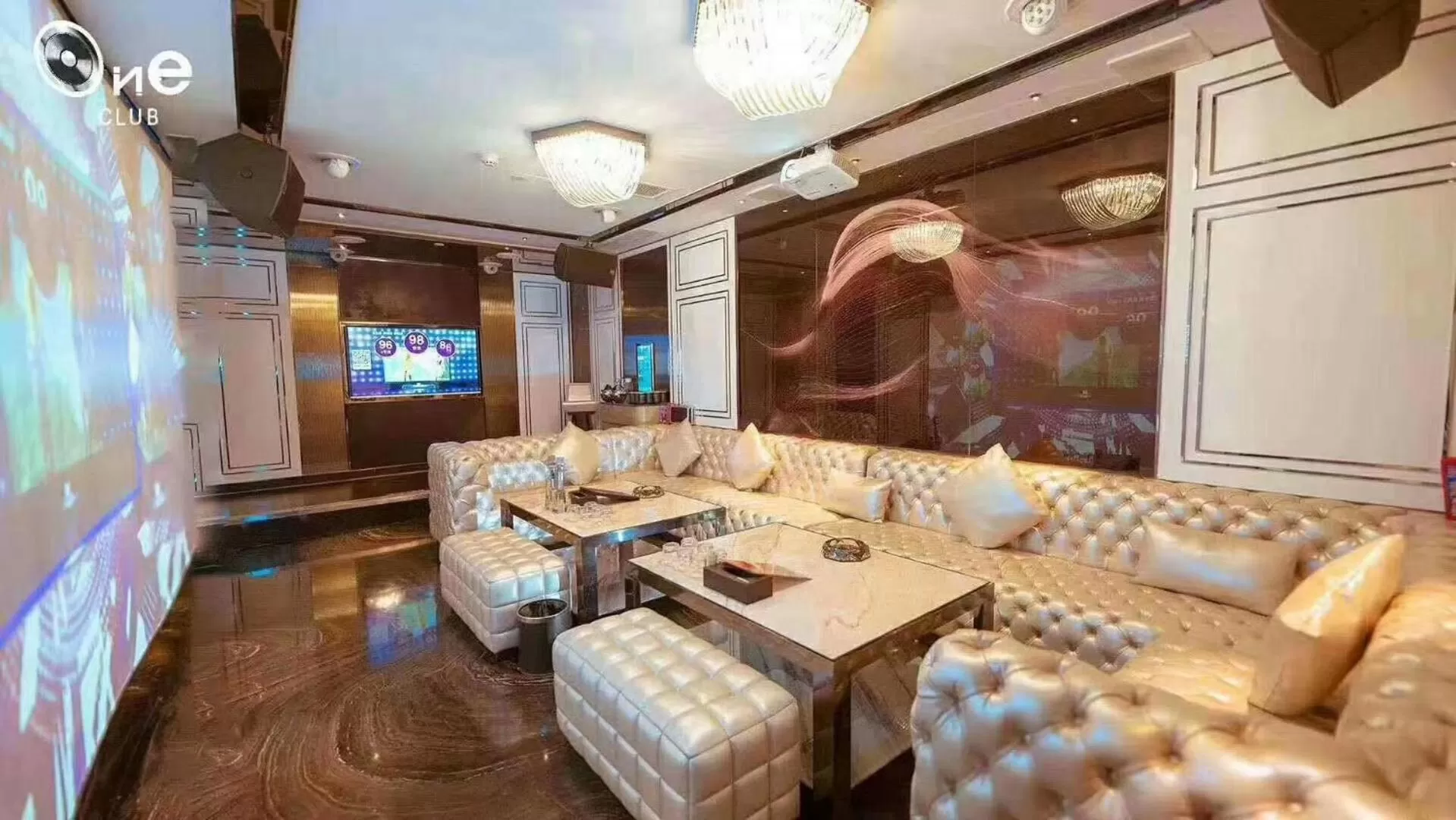 Karaoke in Zhuhai Longzhuda International Hotel - 24hours stay