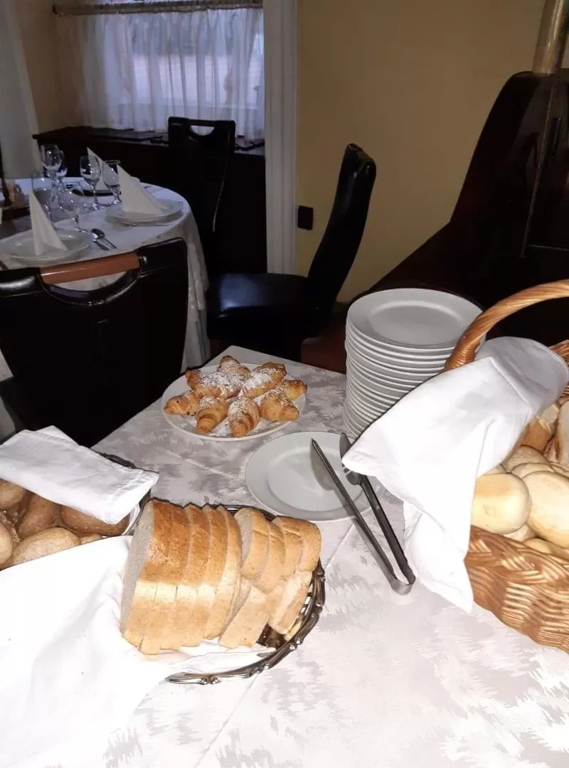 Buffet breakfast in Fiume Hotel