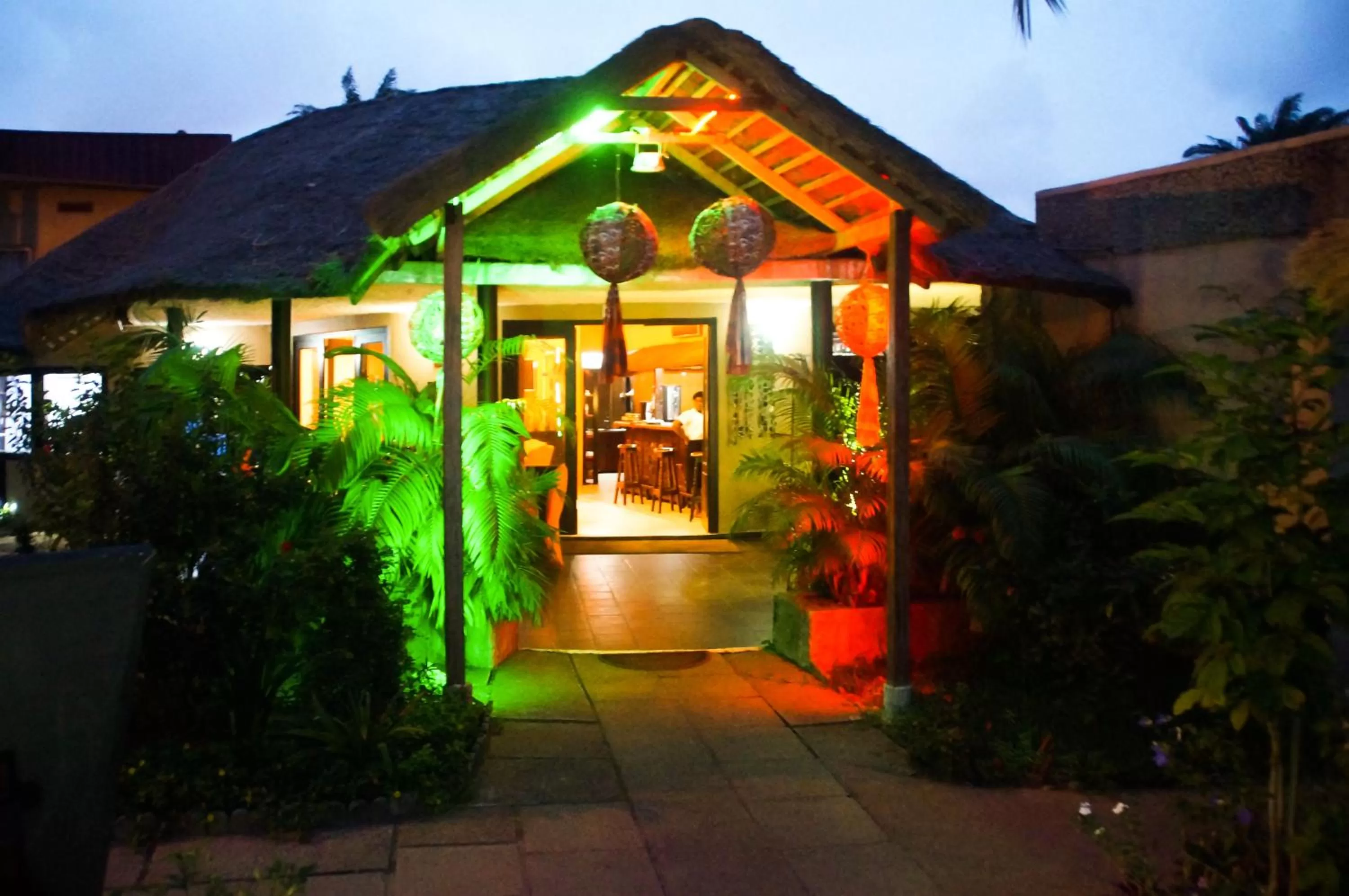 Restaurant/places to eat in Hotel Le Marly