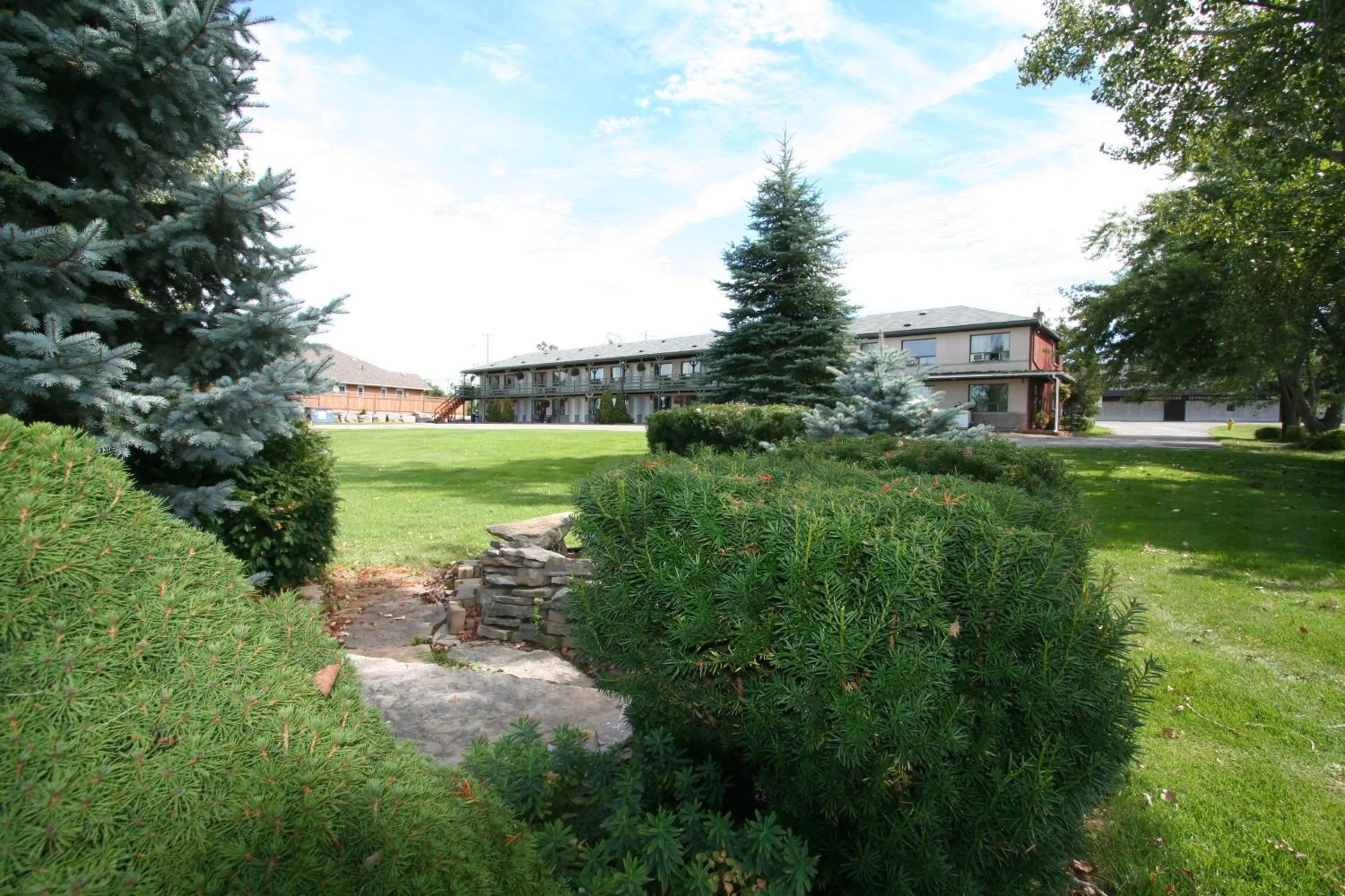 Property building in Motel 6 Campbellford, ON