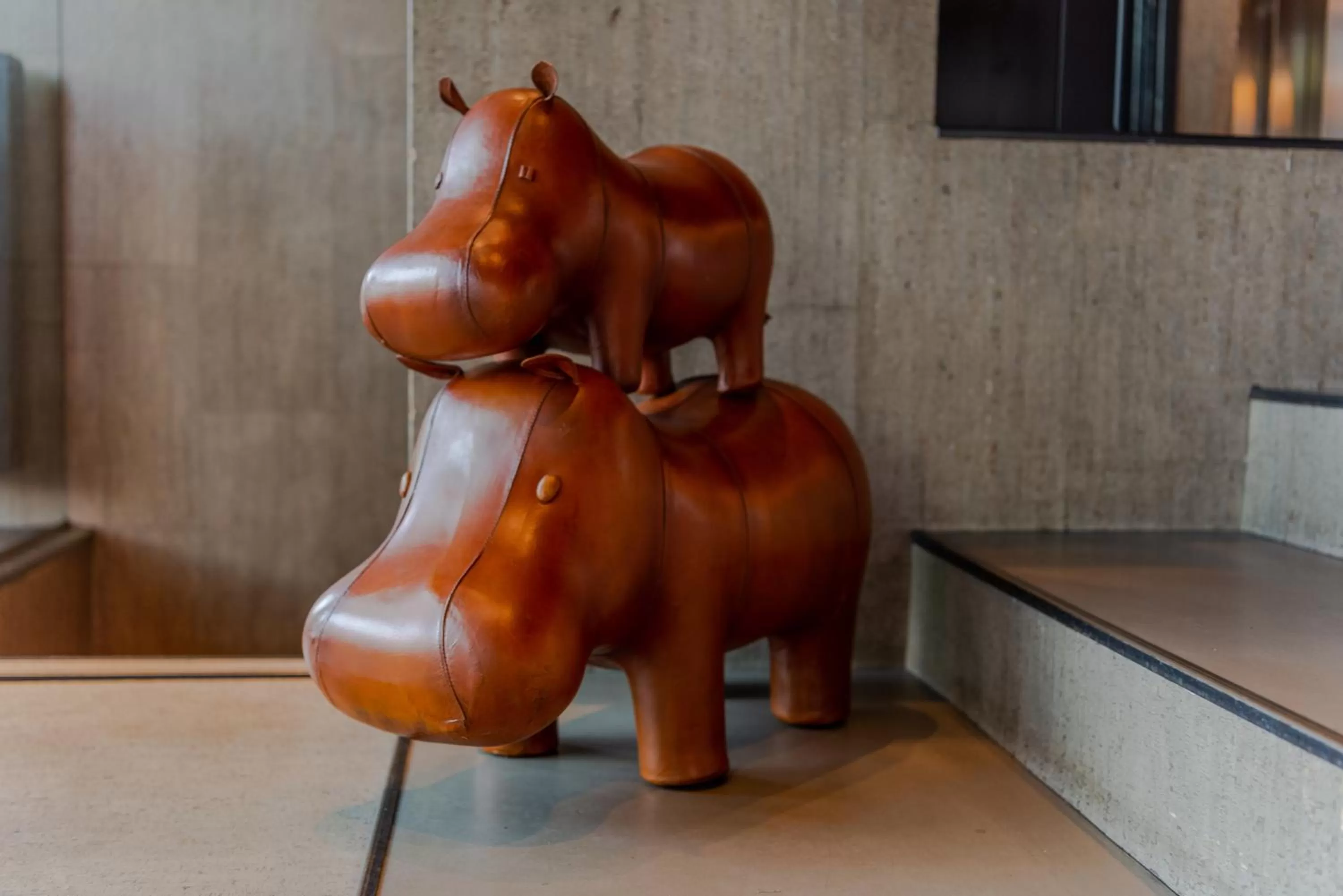 Decorative detail in V Lofts