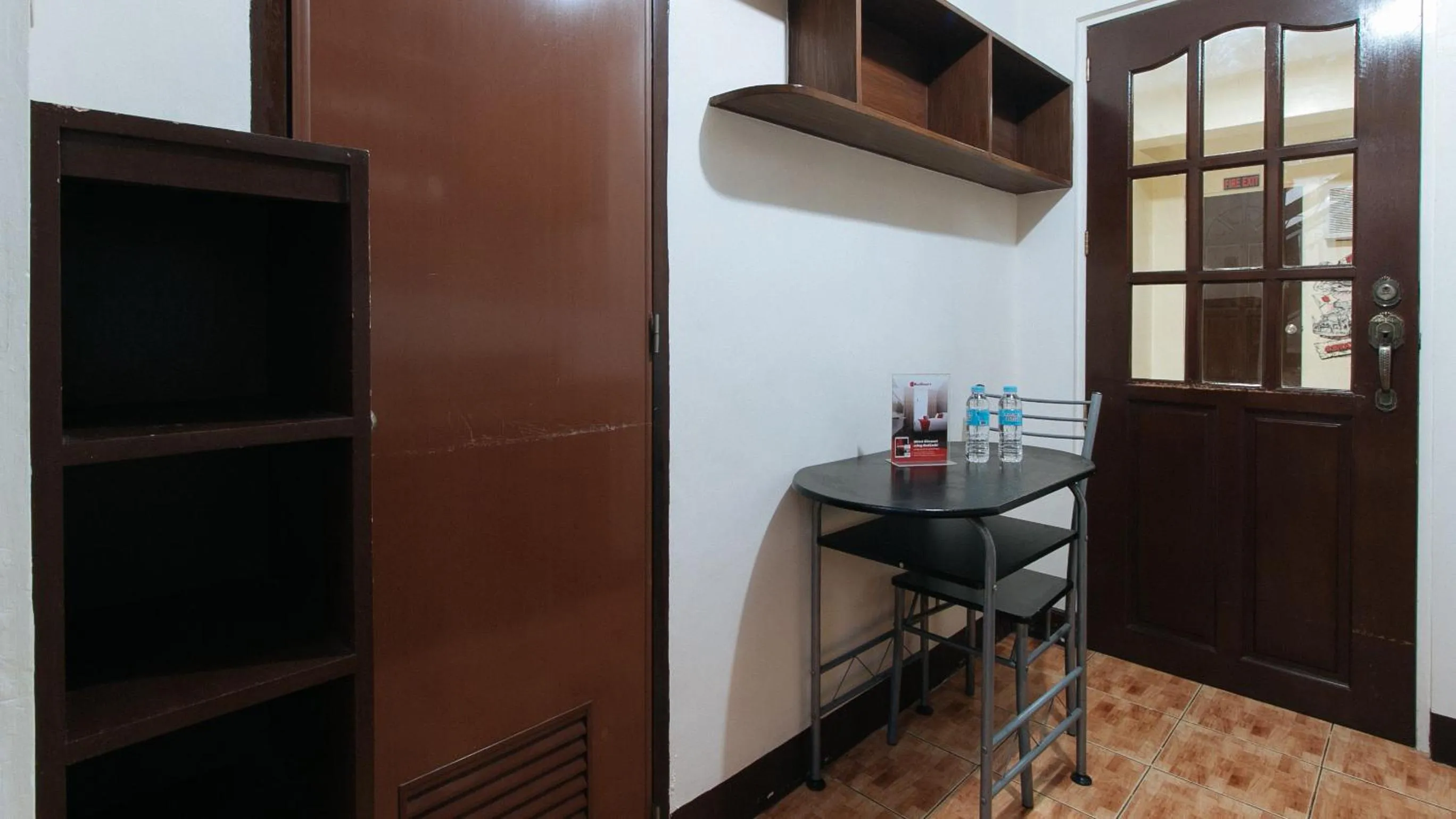 Seating area, TV/Entertainment Center in L Mansion 2 Palanan Makati City