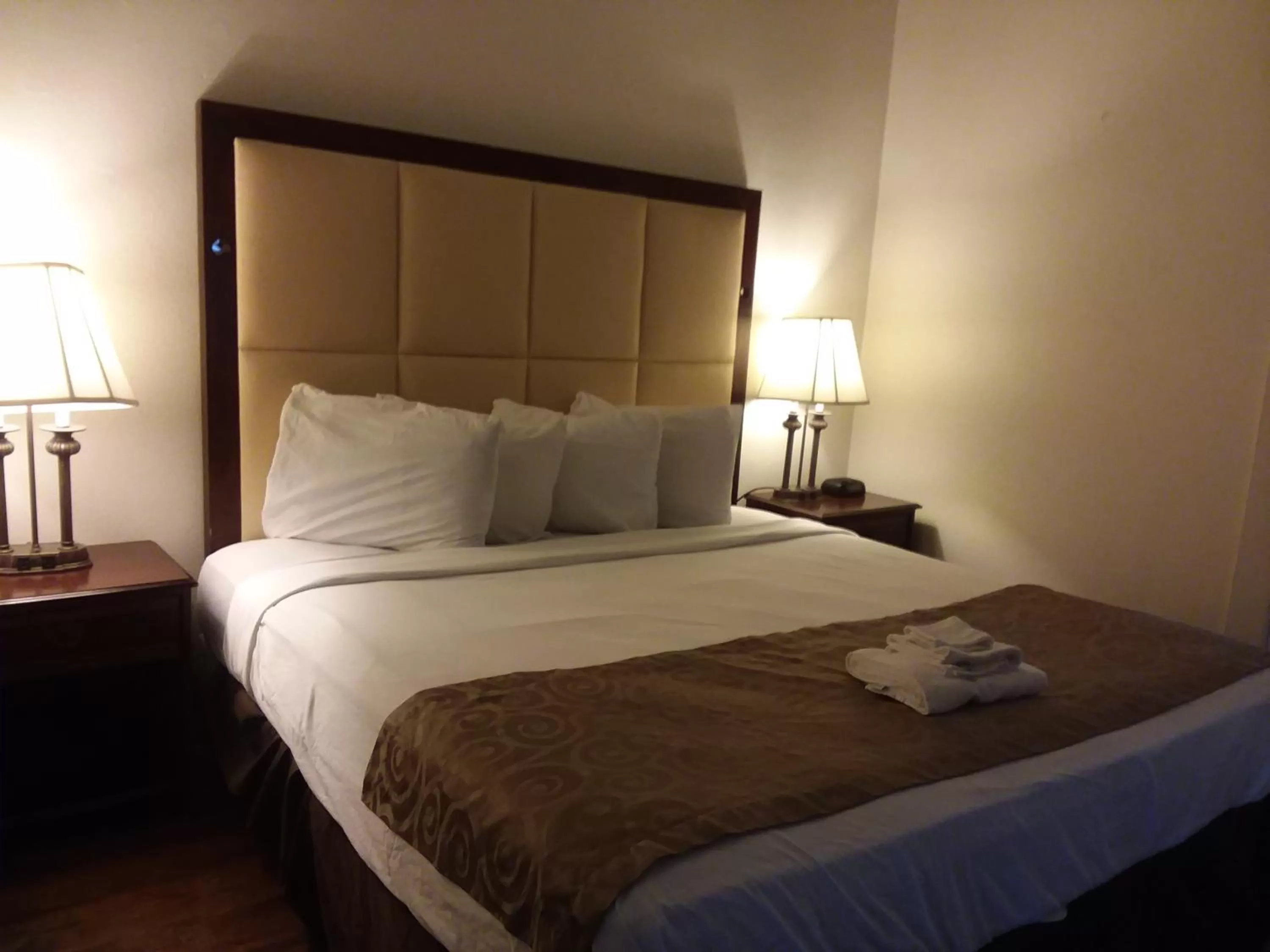 Bed in Olde Town Inn New Orleans