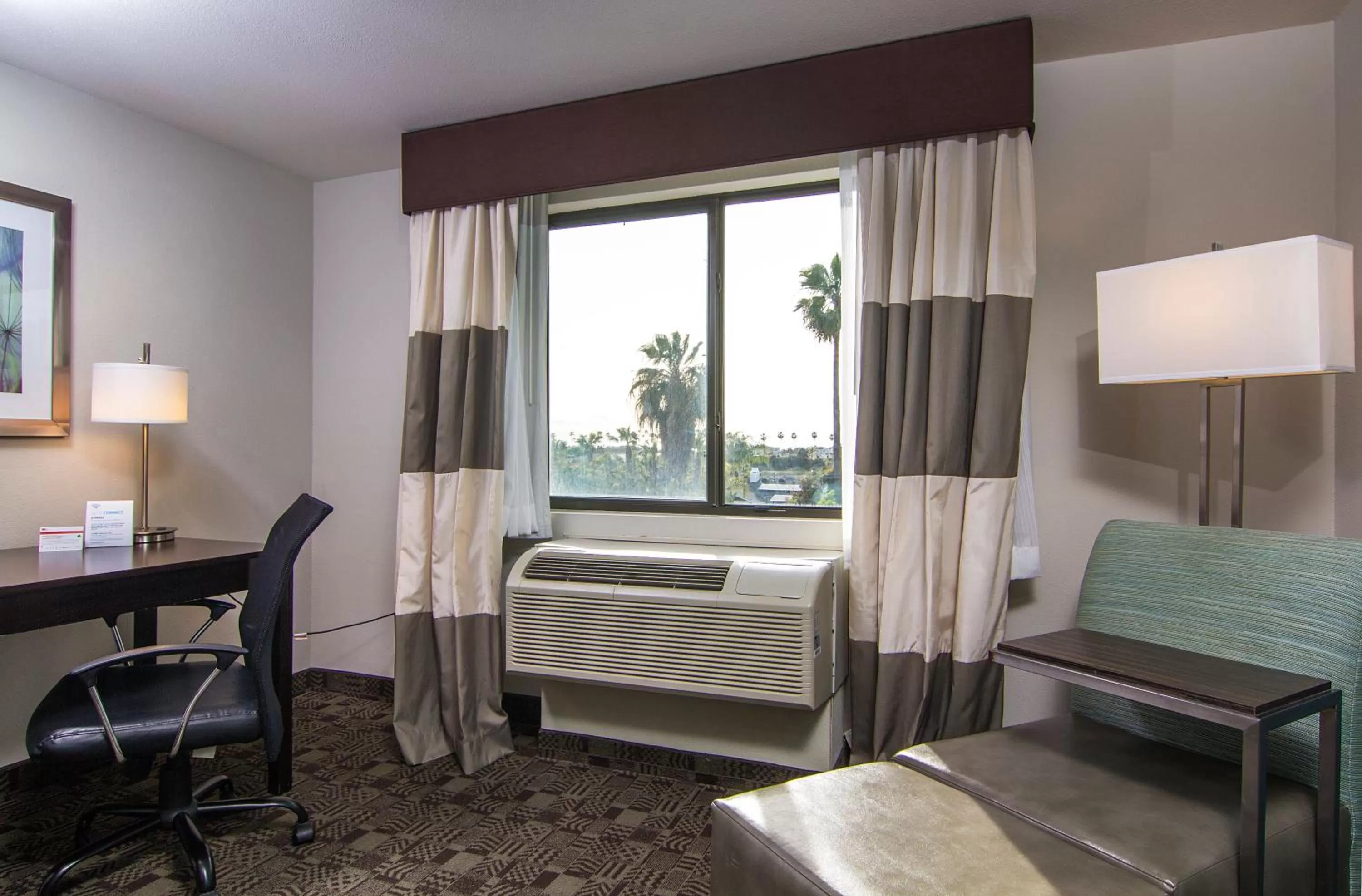 Photo of the whole room in Holiday Inn Express Hotel & Suites Carlsbad Beach by IHG