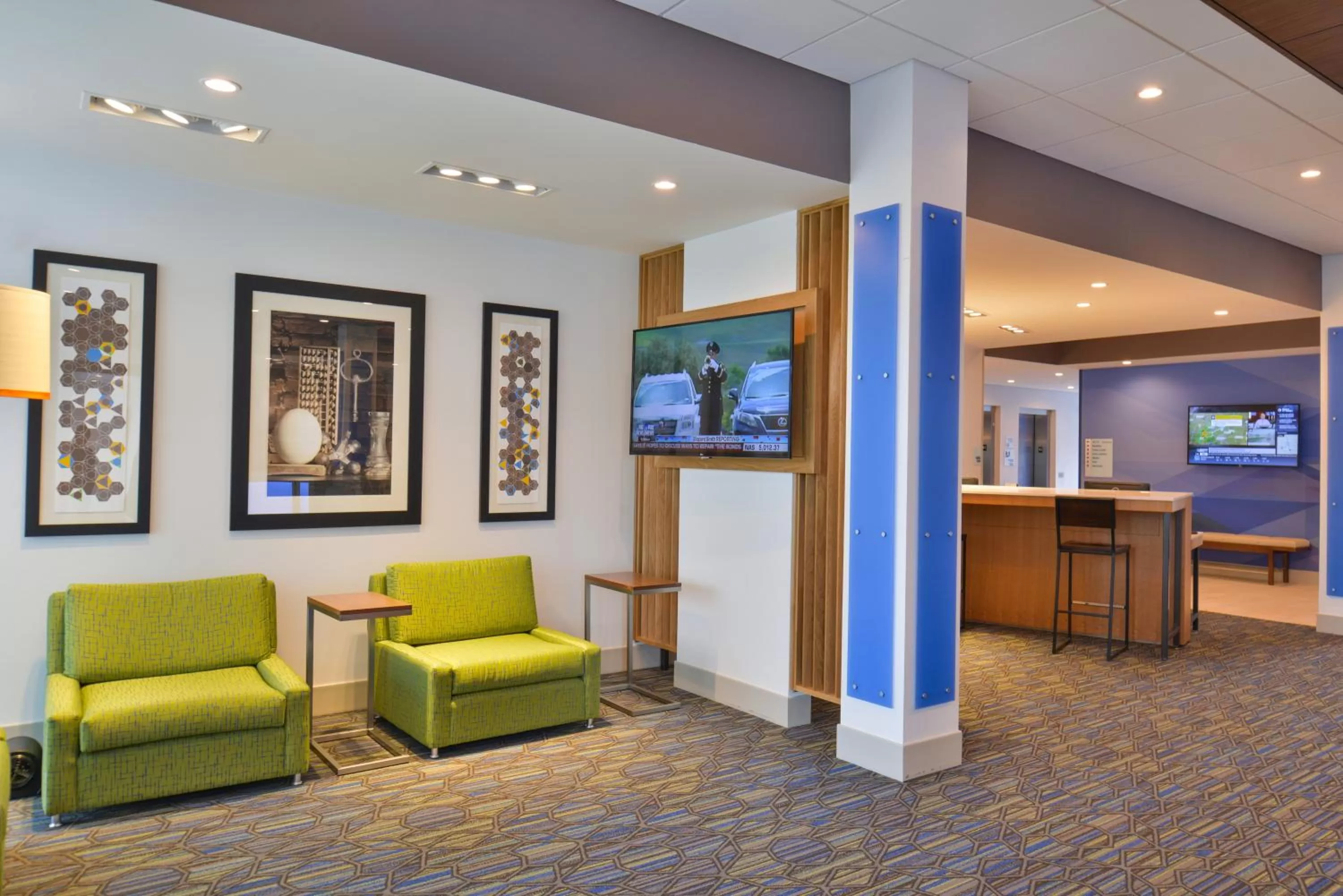 Property building in Holiday Inn Express & Suites Omaha Airport by IHG