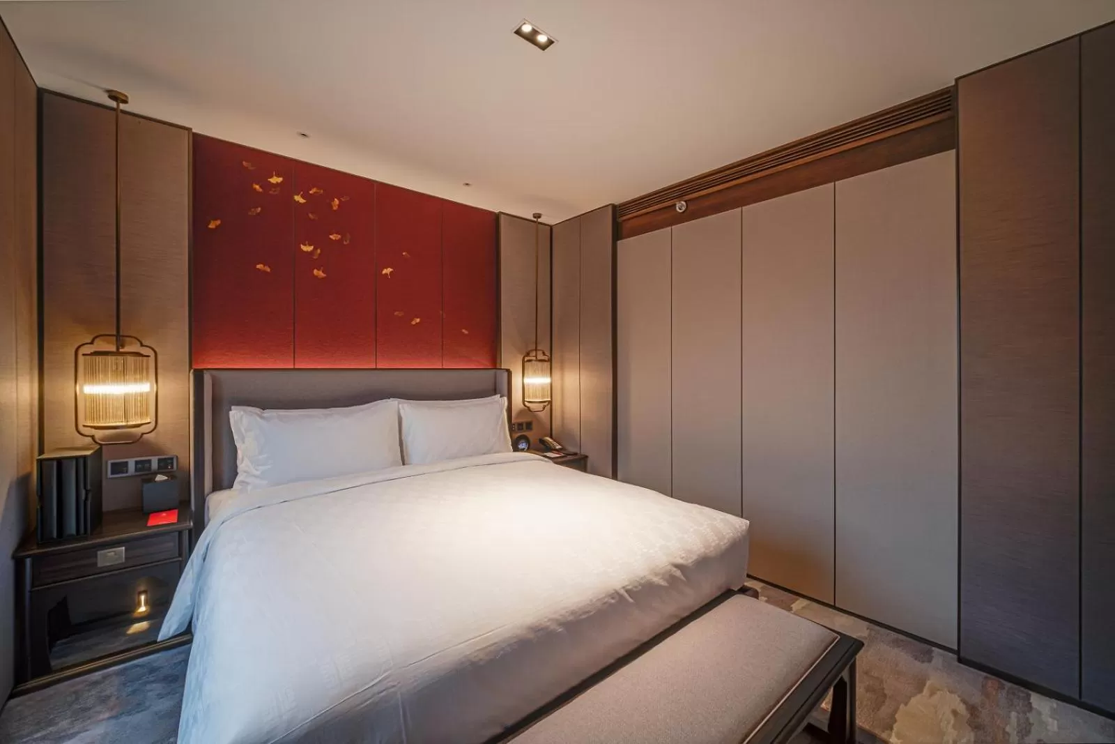 Bedroom, Bed in HUALUXE Xi'an Tanghua by IHG