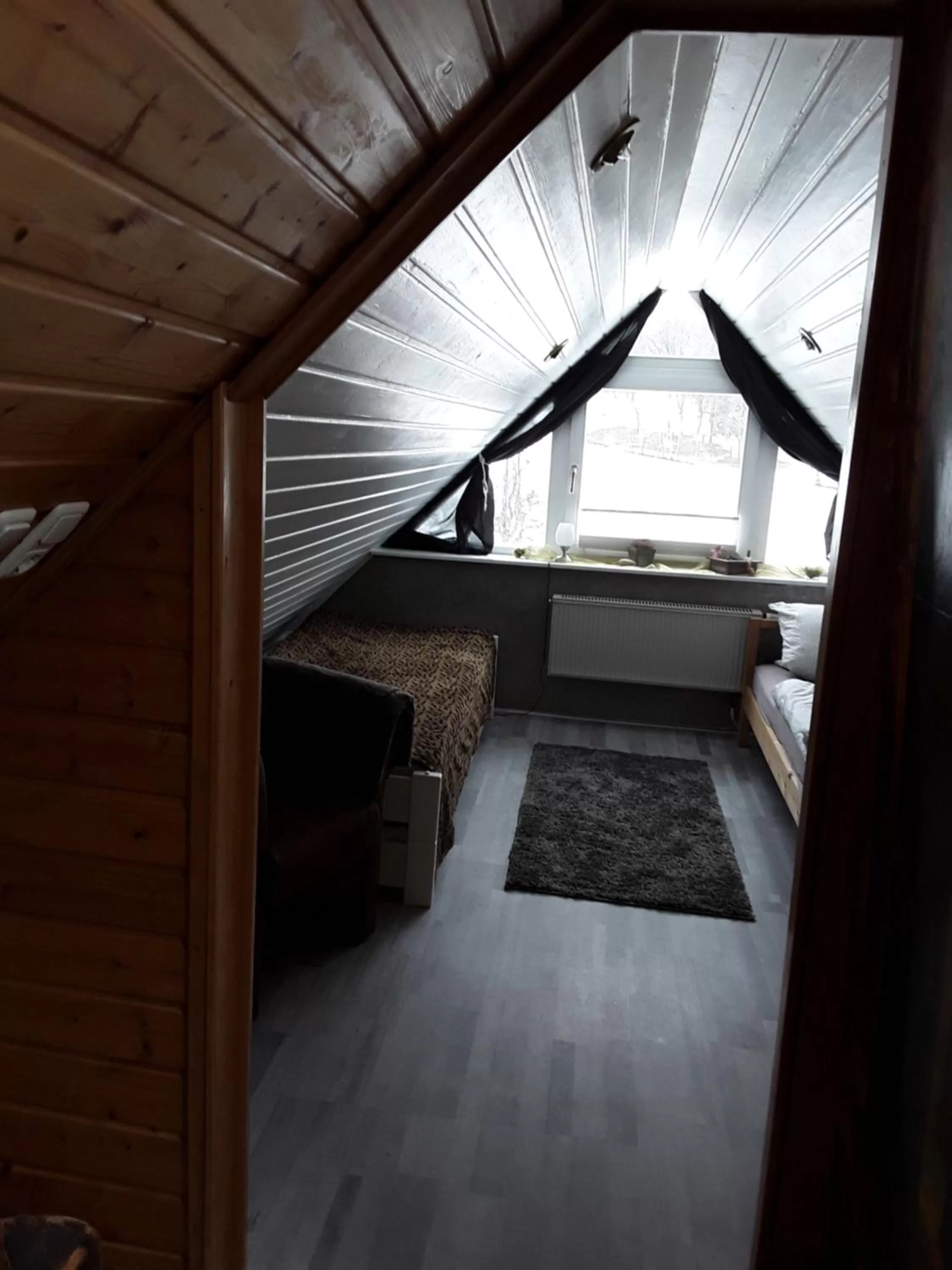 Bed in Villa Jani b&b