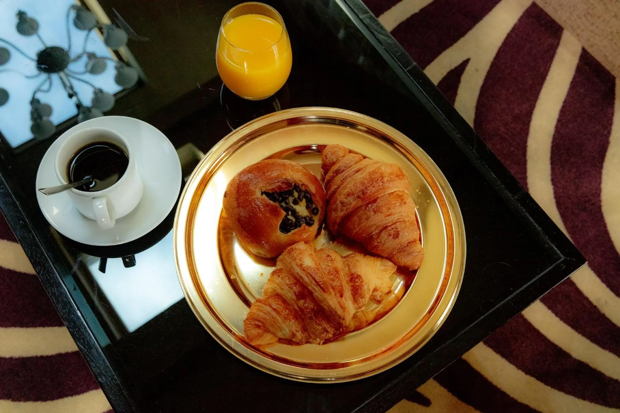 Food and drinks in Hotel Du Beaumont