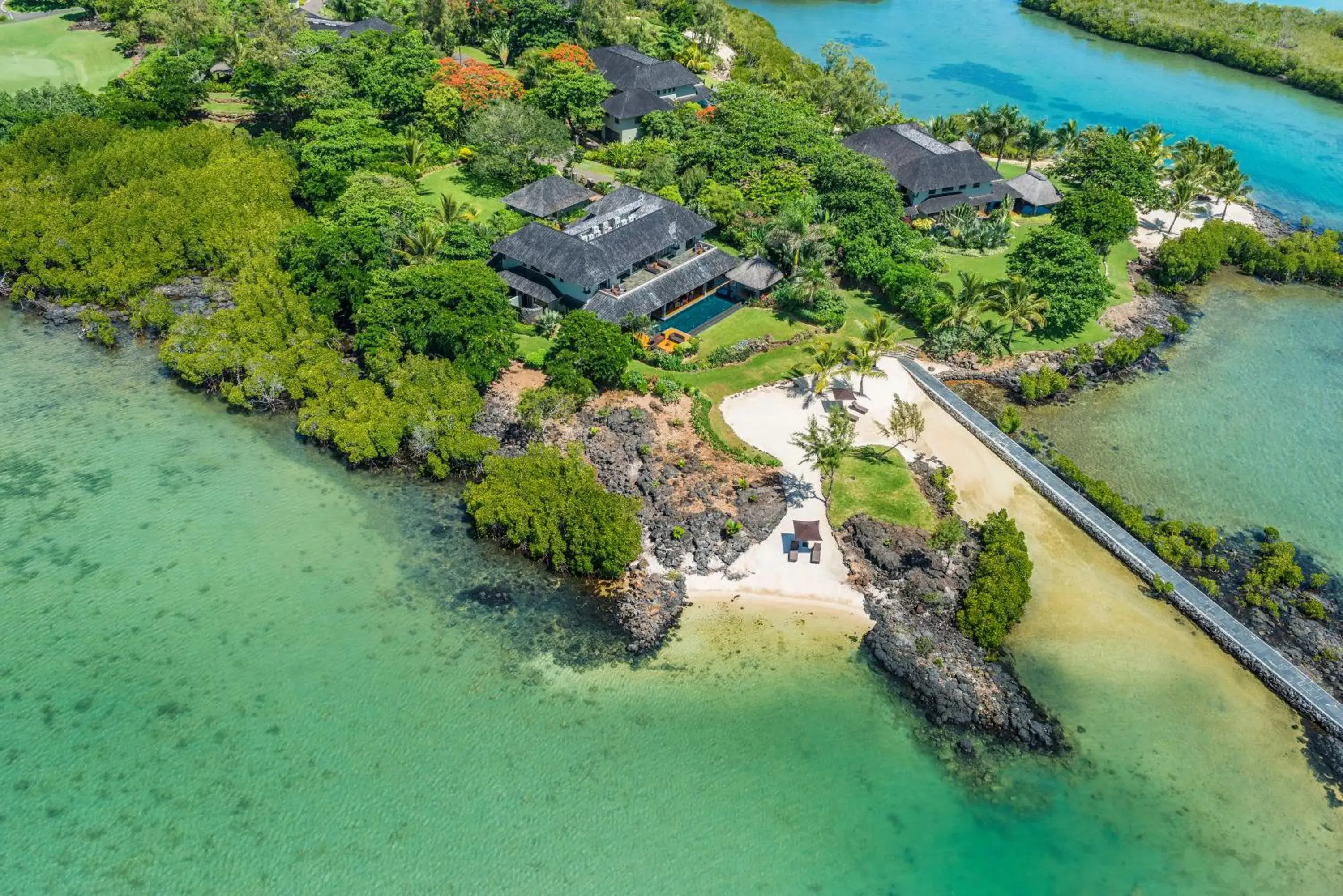 Five Bedroom Premium Oceanfront Private Retreat in Four Seasons Resort Mauritius at Anahita Five Bedroom Premium Oceanfront Private Retreat in Four Seasons Resort Mauritius at Anahita