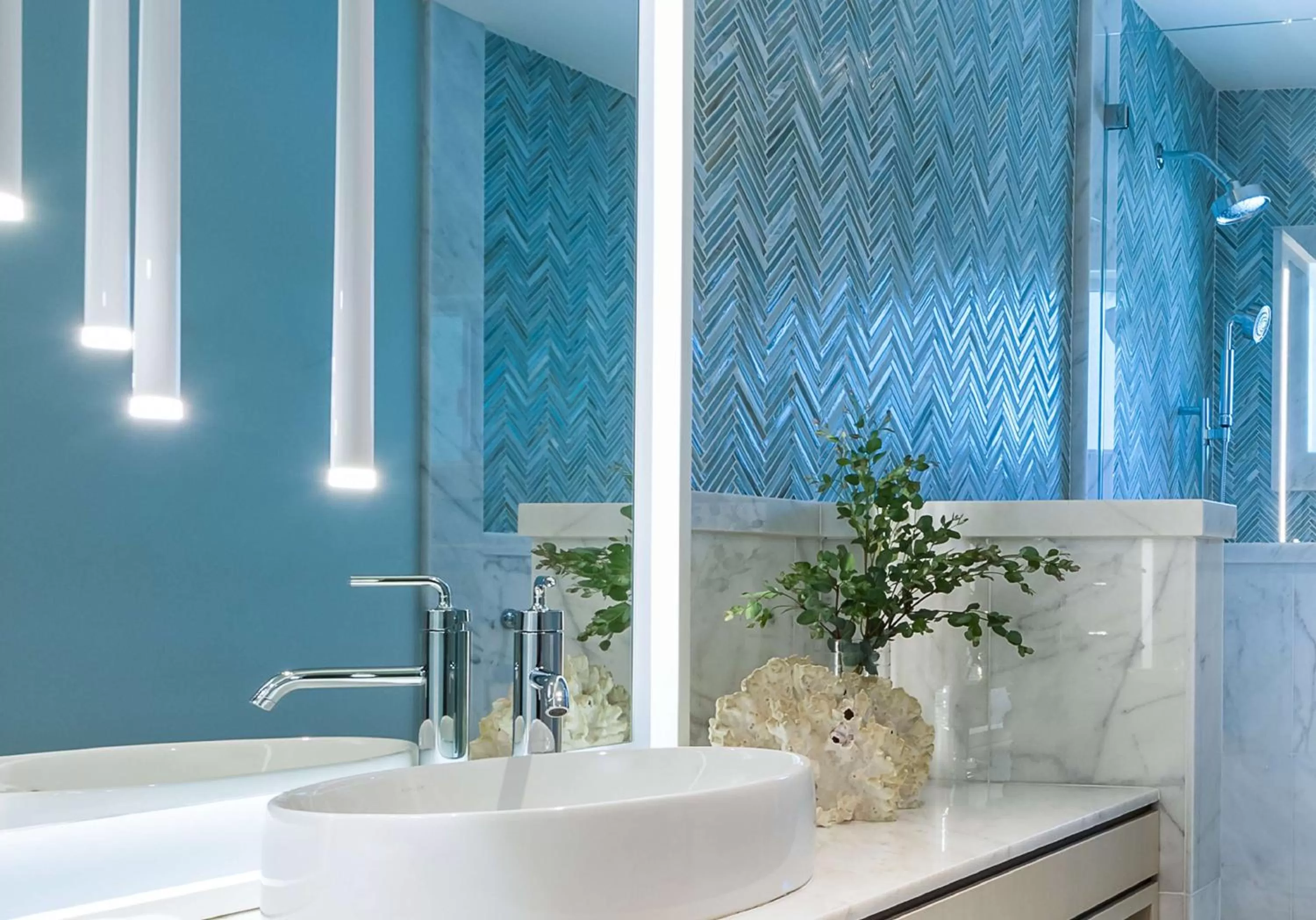 Bathroom in Oceana Santa Monica, LXR Hotels & Resorts