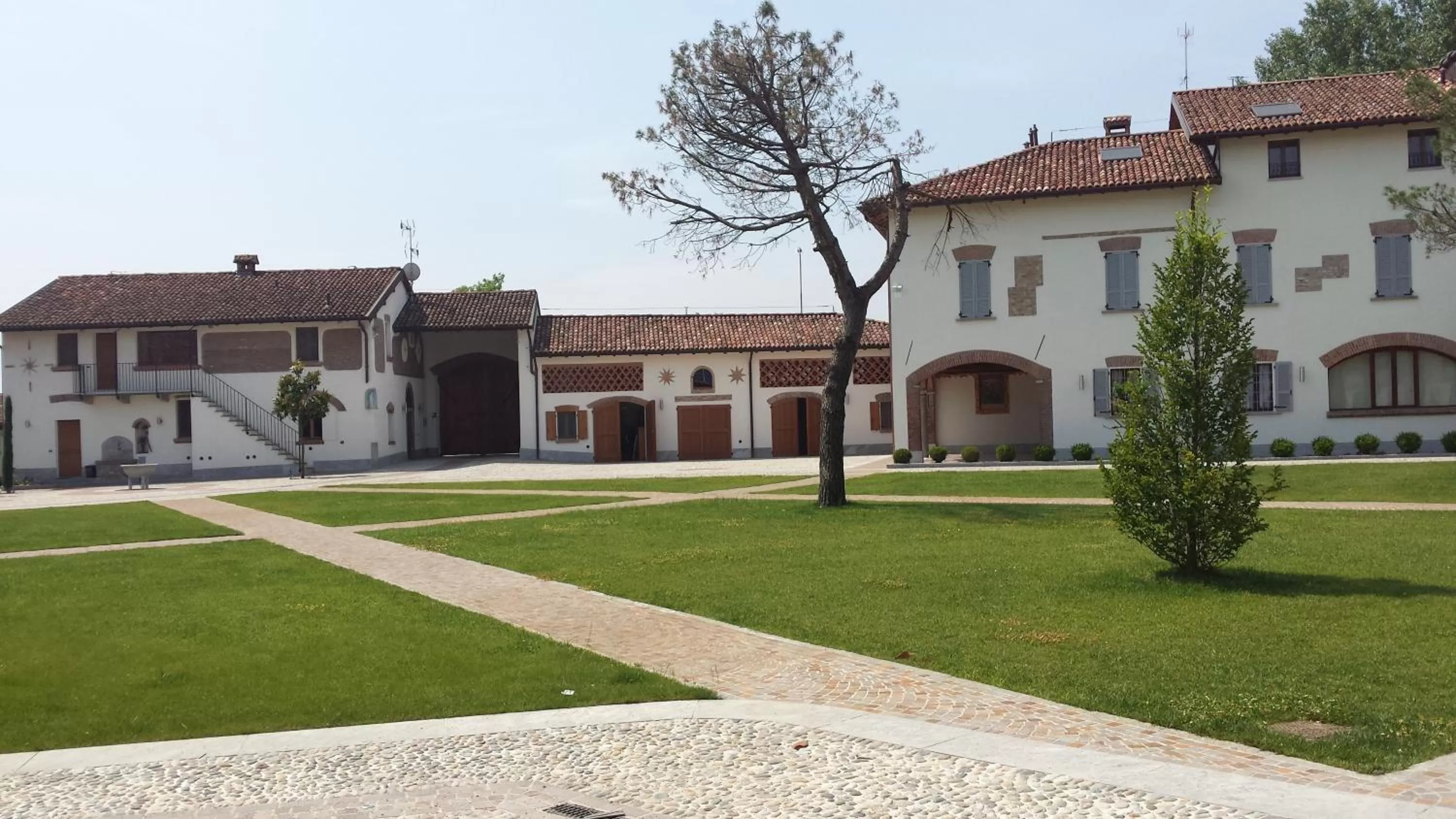 Property building in Hotel Sesmones