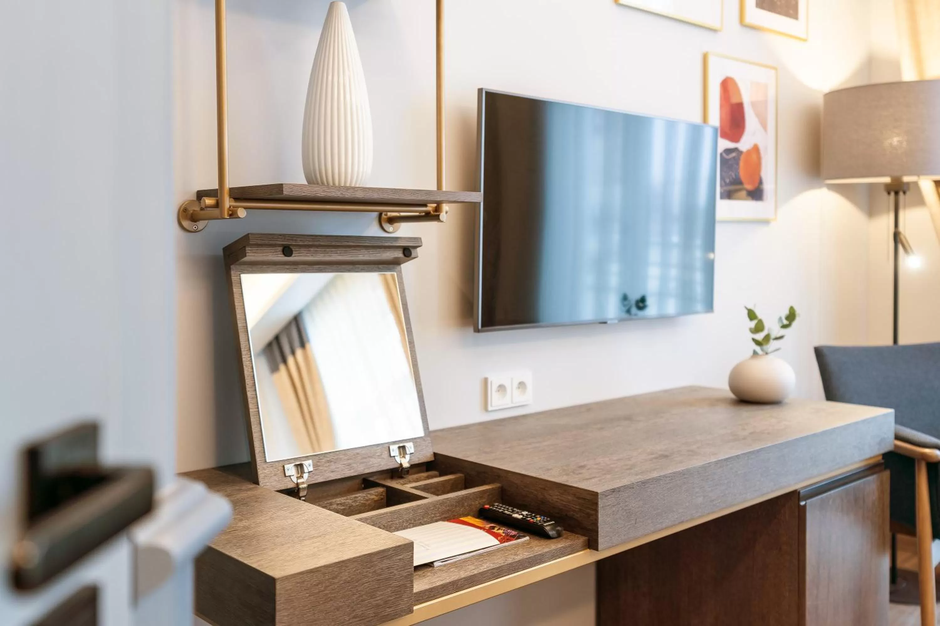 Photo of the whole room in SEETELHOTEL Pommerscher Hof das Wellnesshotel im Herzen der Kaiserbäder mit direktem Zugang zur Wellnessoase Shehrazade