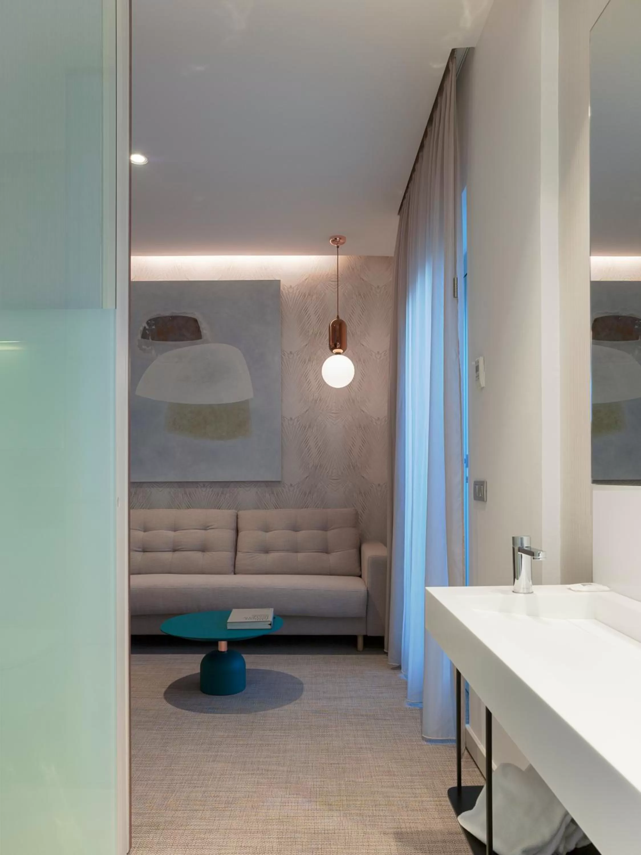 Bathroom in Hotel Neptuno Playa & Spa