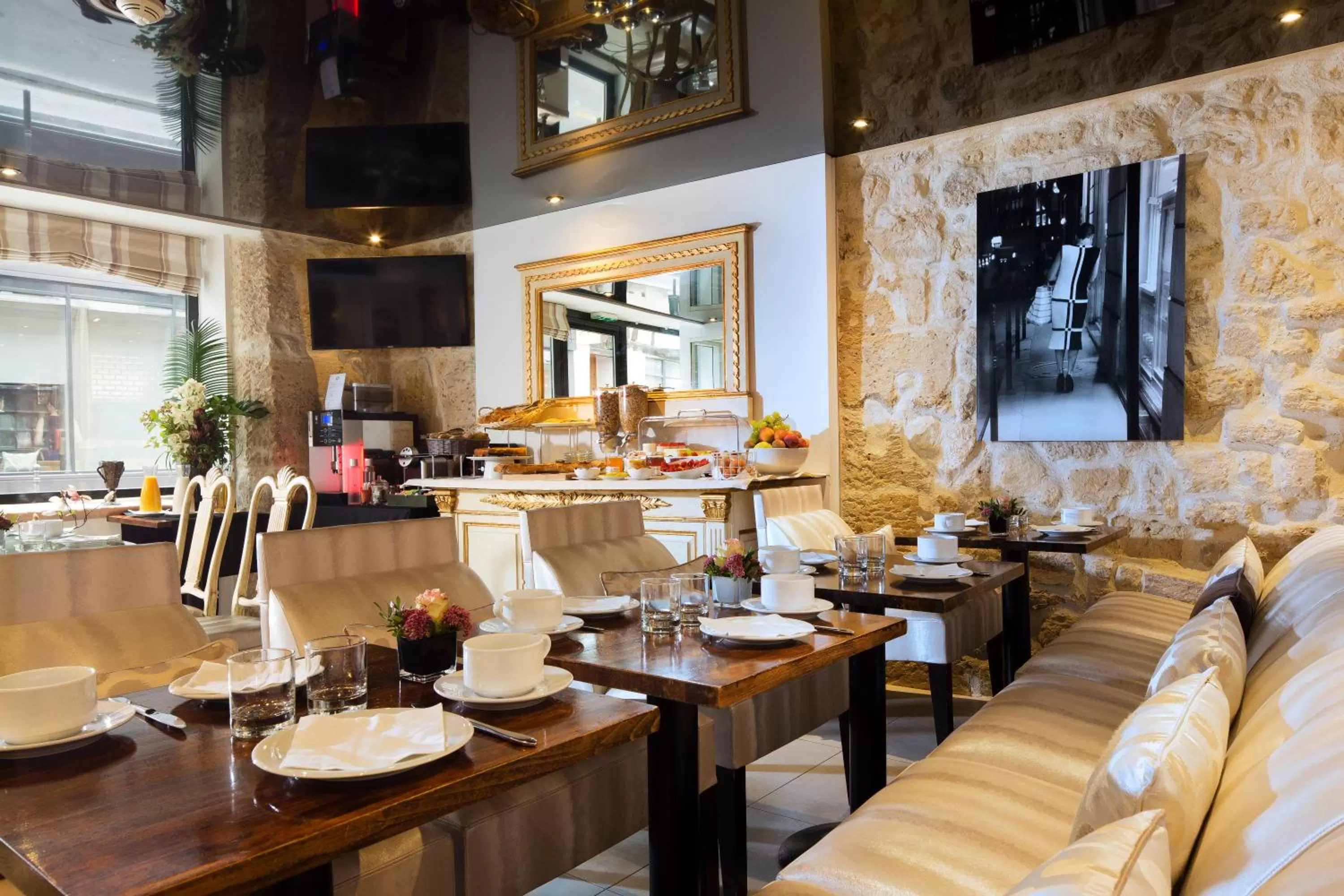 Buffet breakfast in Lion d'Or Paris Hotel