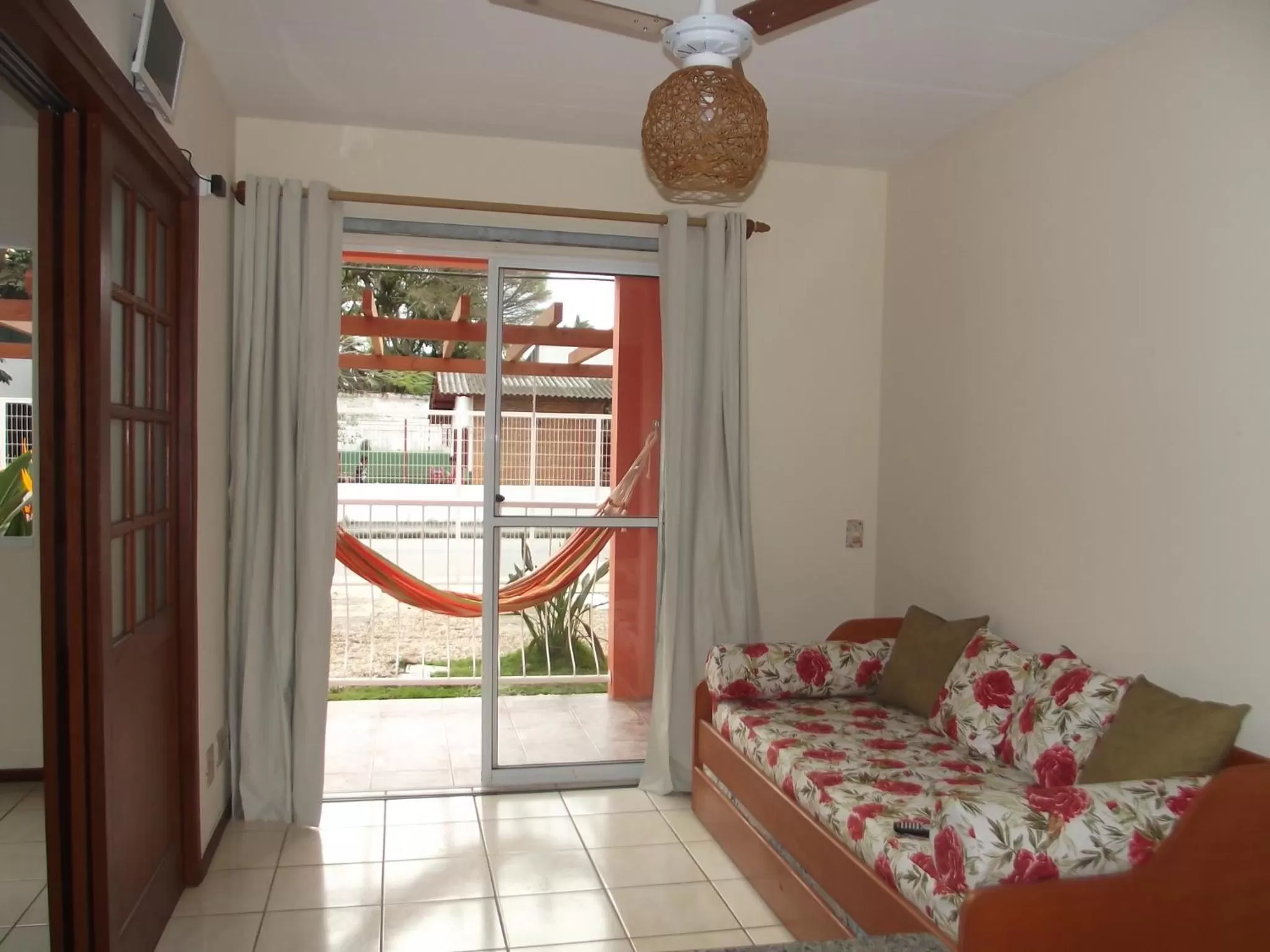 Living room, Bed in Dom Pedrito Apart Hotel