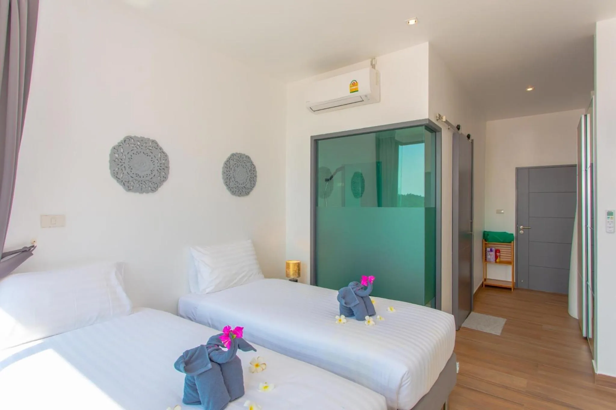 Bedroom, Bed in Baan Saint-Tropez Seaview Villas Kata Beach