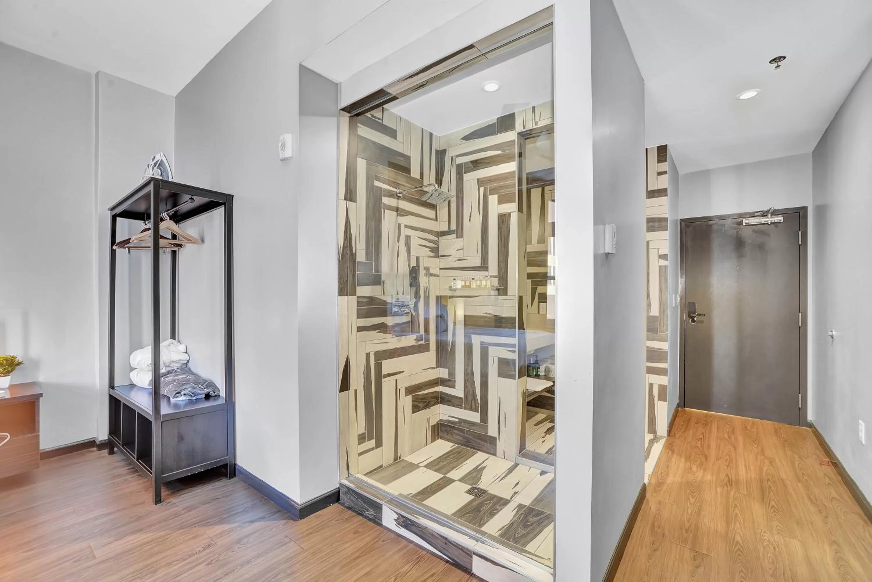 Photo of the whole room, Bed in Good Hotels Downtown Denver