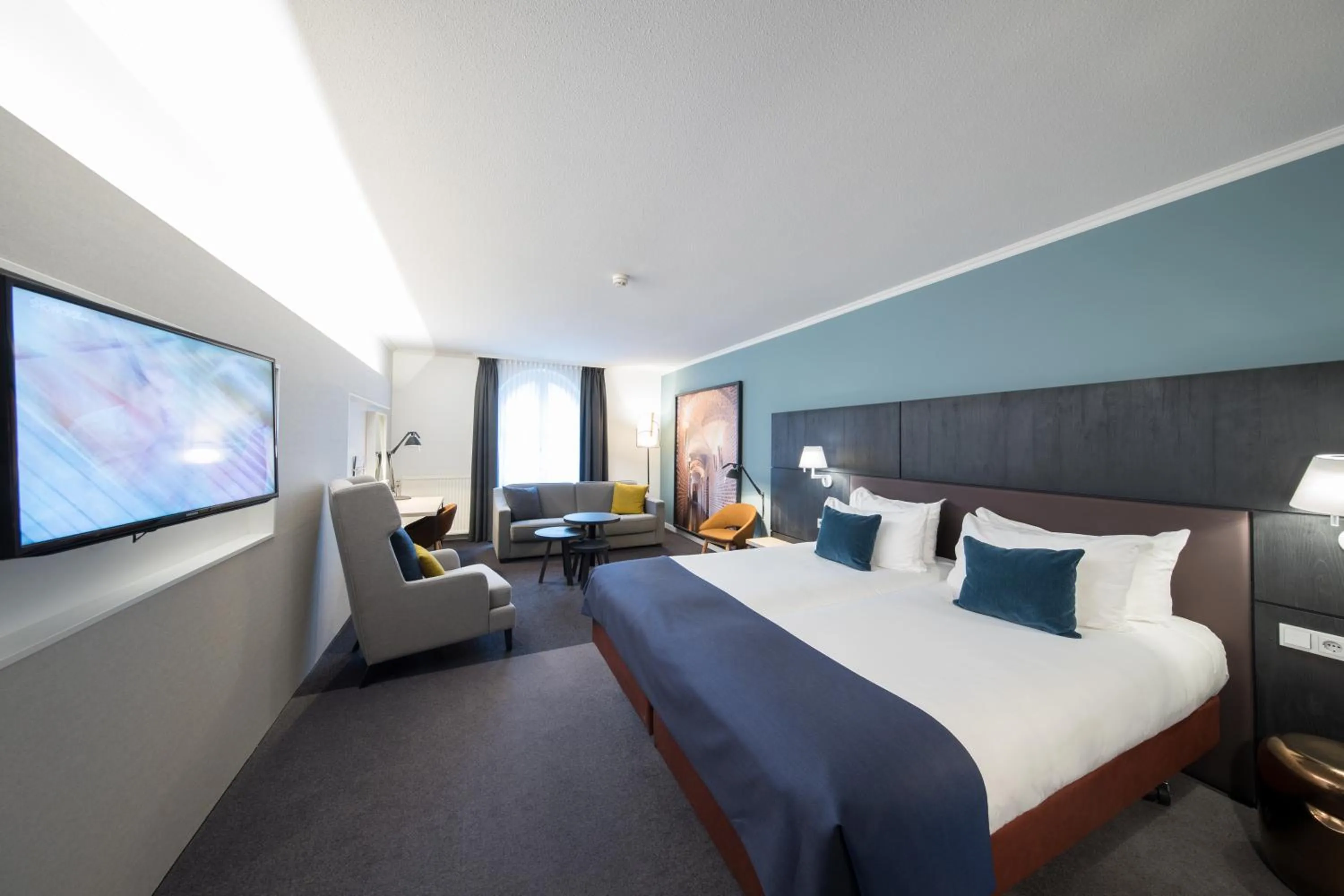 Bedroom, Bed in Bilderberg Kasteel Vaalsbroek