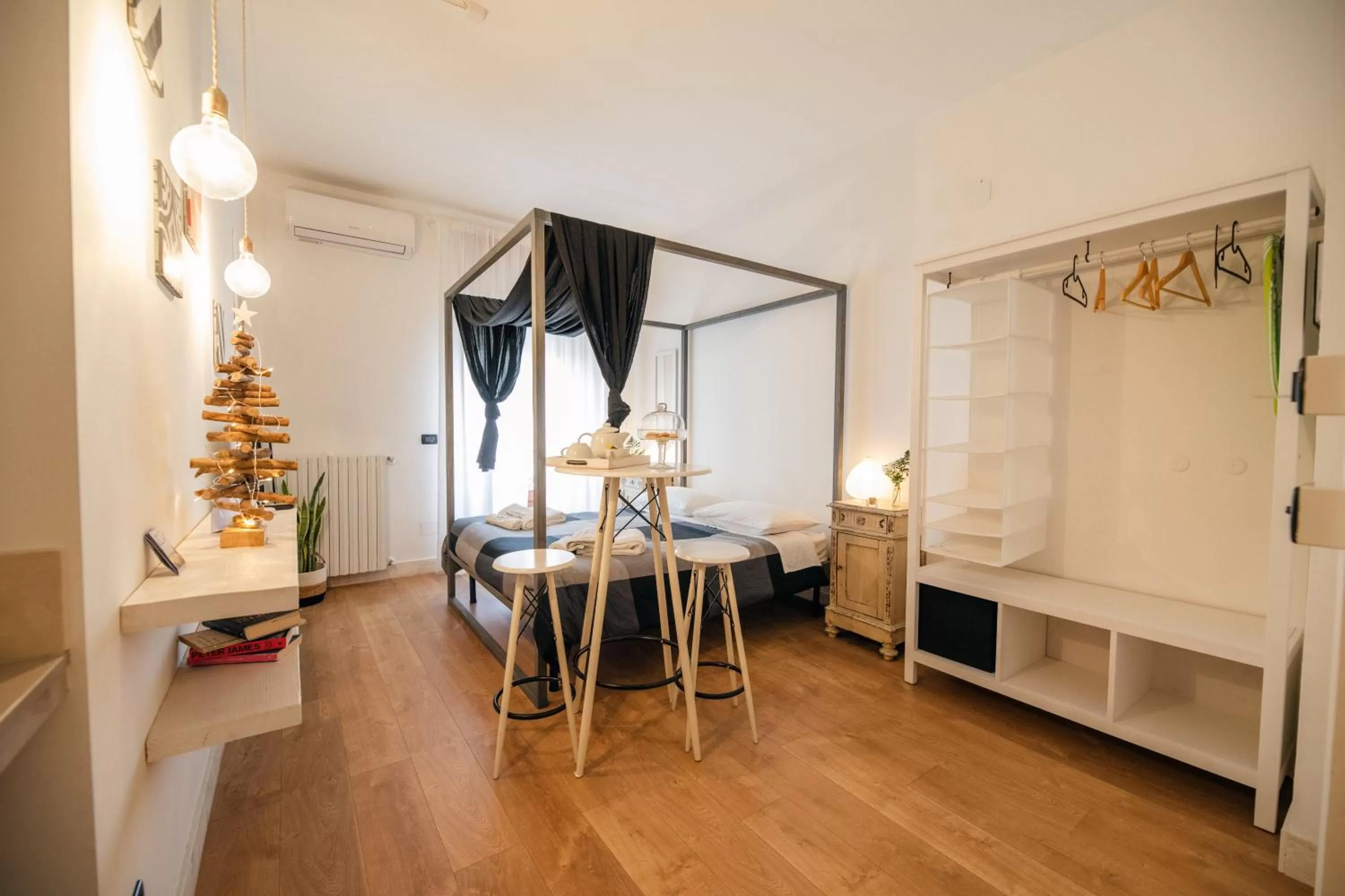 Le Stanze Di Brando E Nico