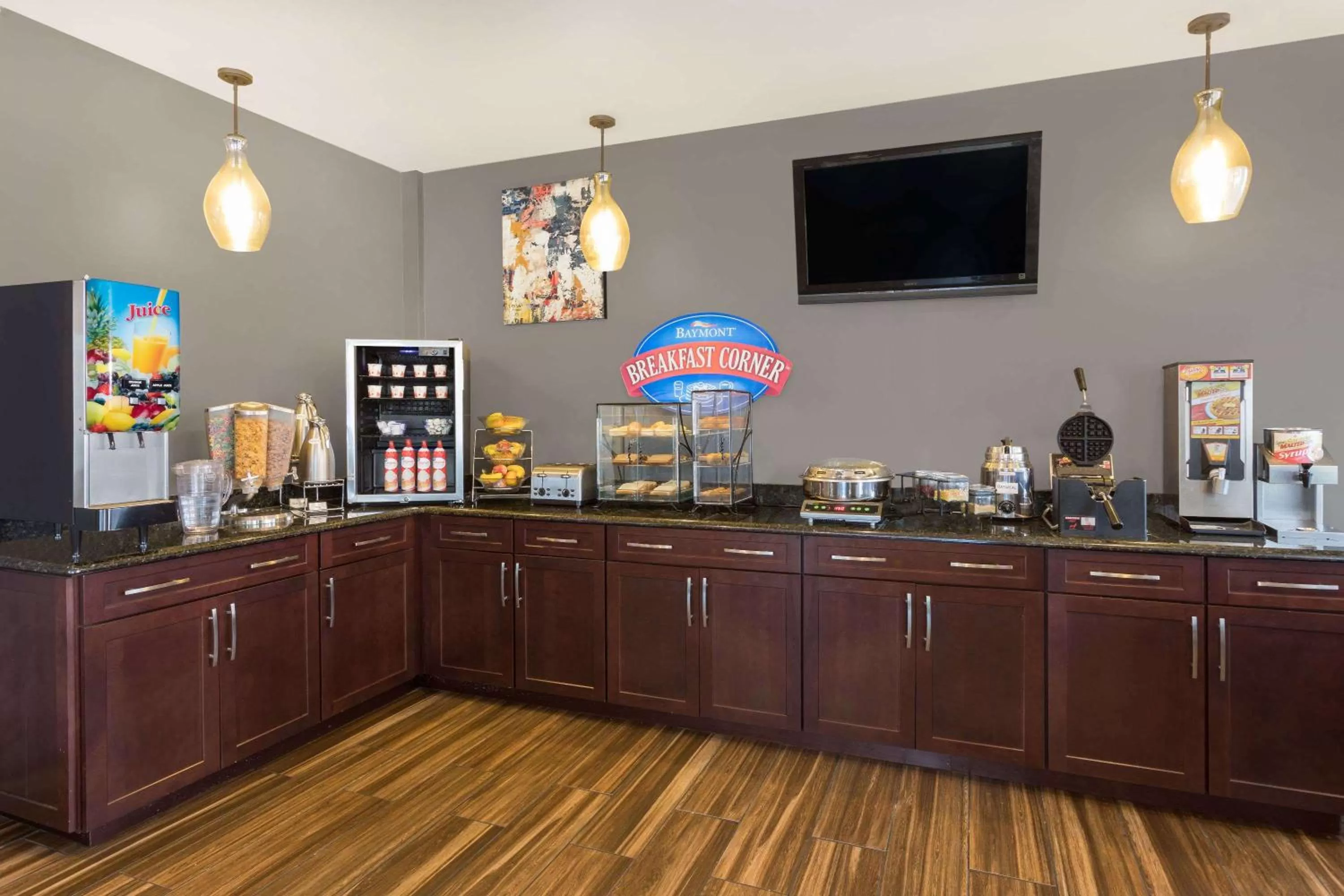 Restaurant/places to eat in Baymont by Wyndham Rocky Mount I-95