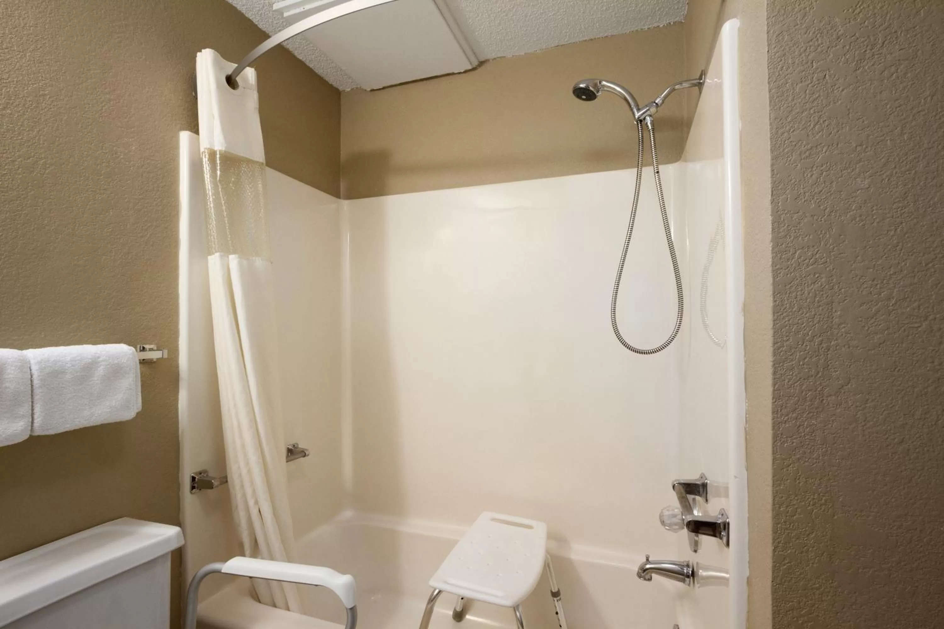 Bathroom in Super 8 by Wyndham Blackwell