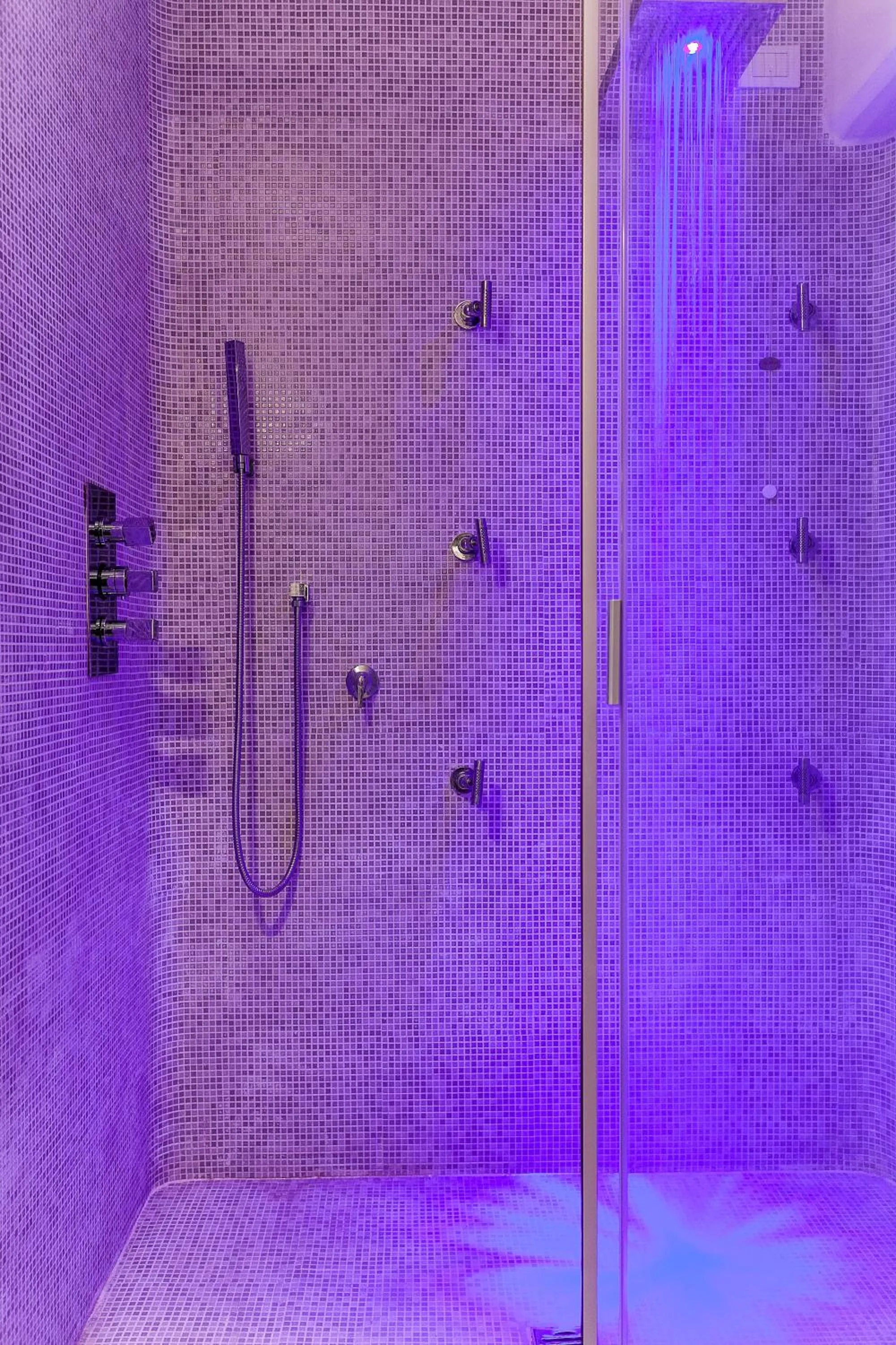 Shower in Hotel Villa Margherita
