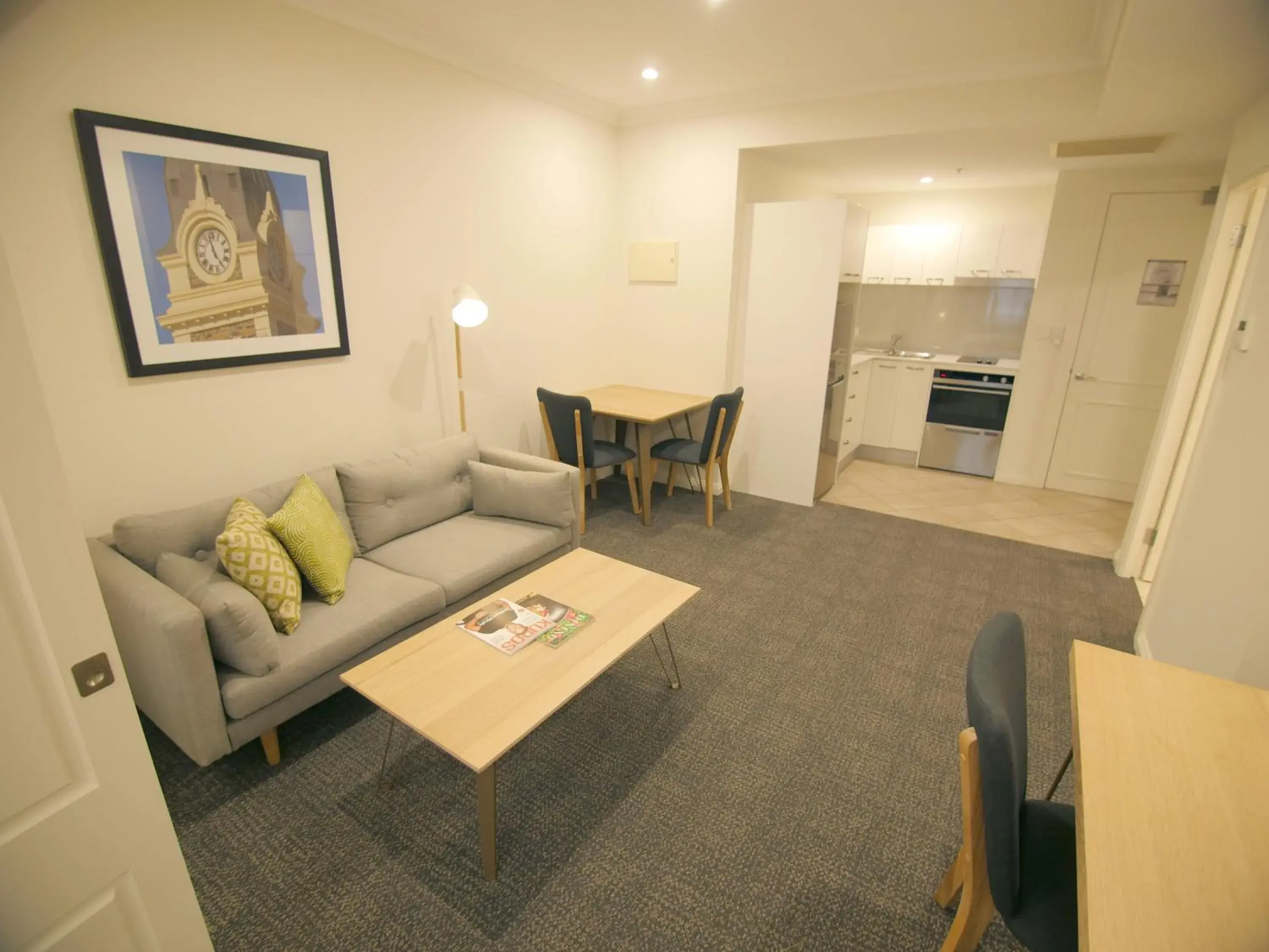 One Bedroom Apartment in Quality Apartments Adelaide Central One Bedroom Apartment in Quality Apartments Adelaide Central
