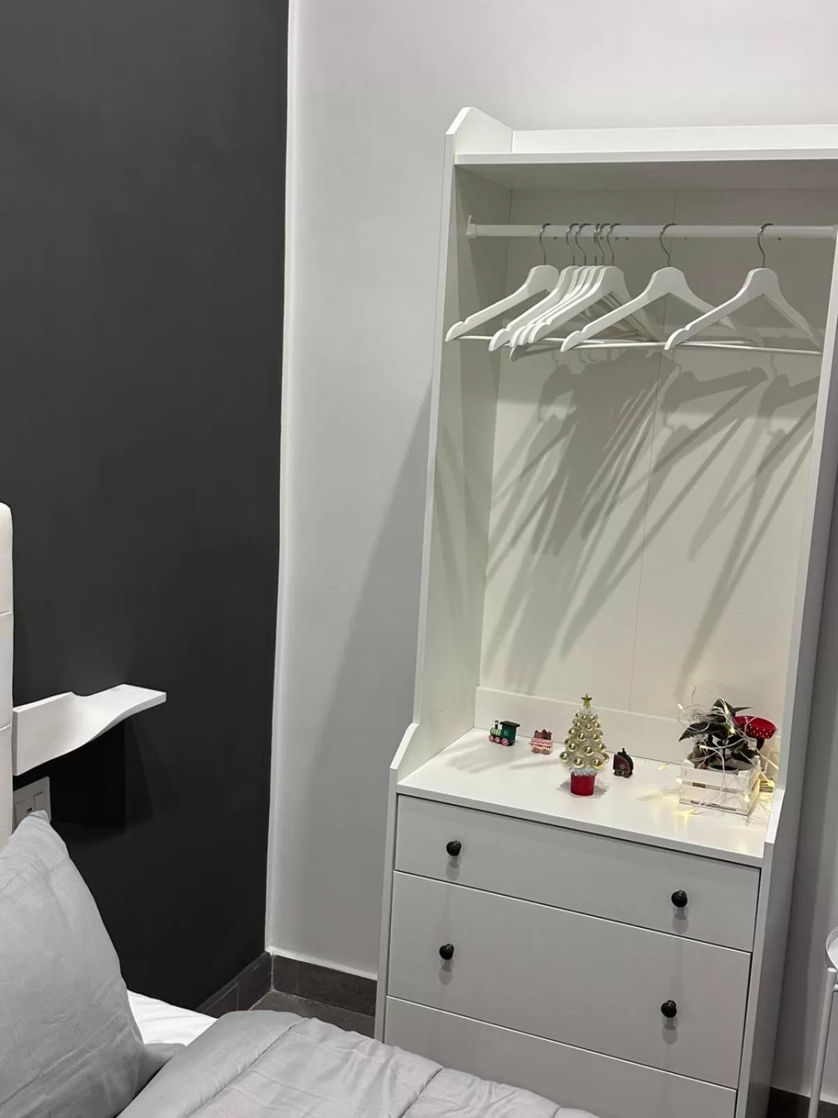 wardrobe in B&B Carme