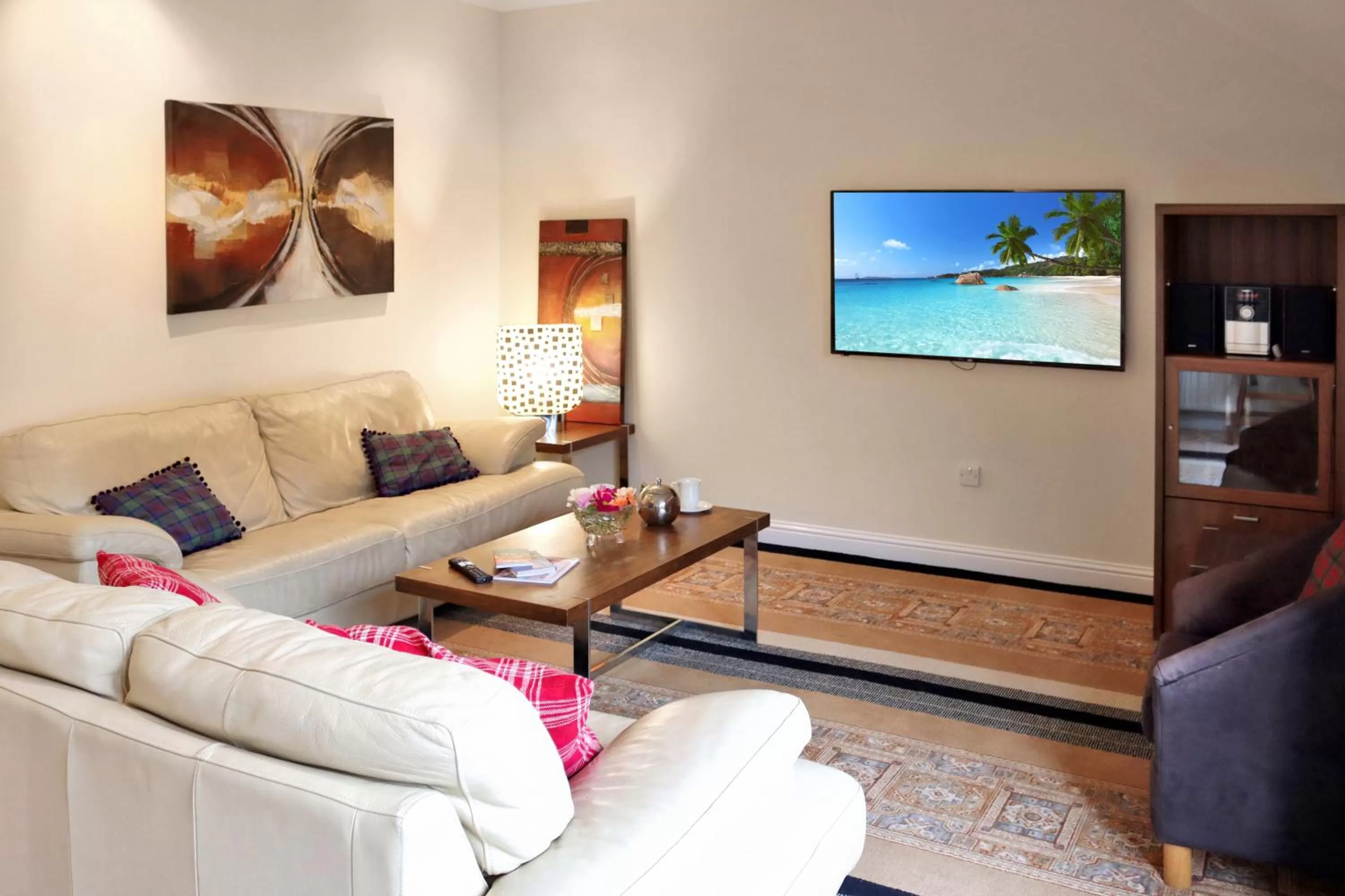 Communal lounge/ TV room in The Atholl Palace