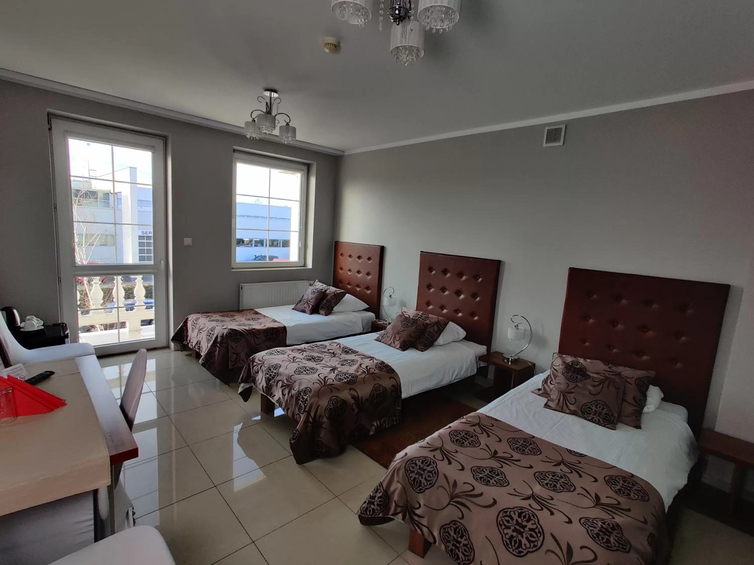 Photo of the whole room, Bed in Belweder