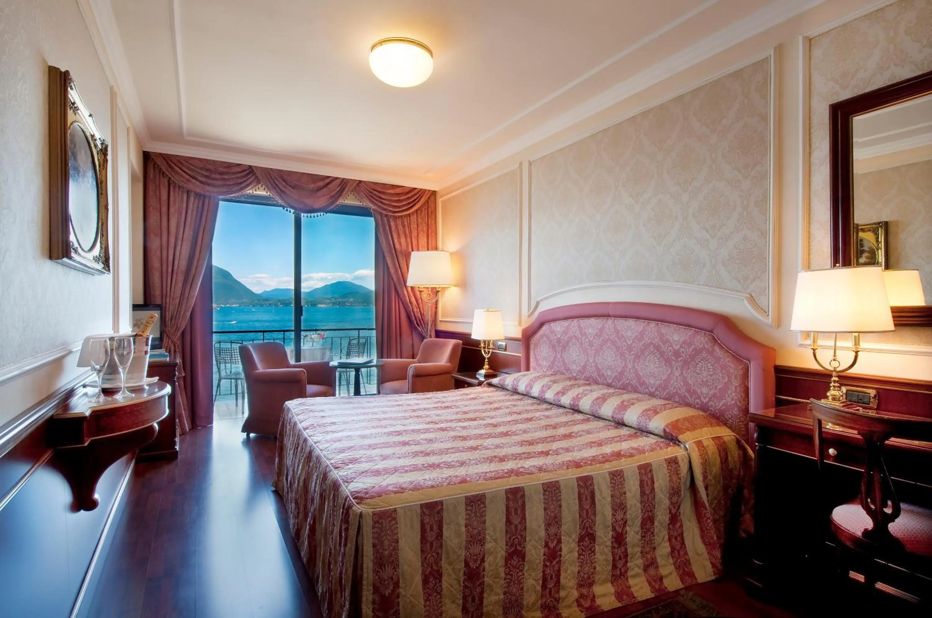 Photo of the whole room, Bed in Grand Hotel Dino