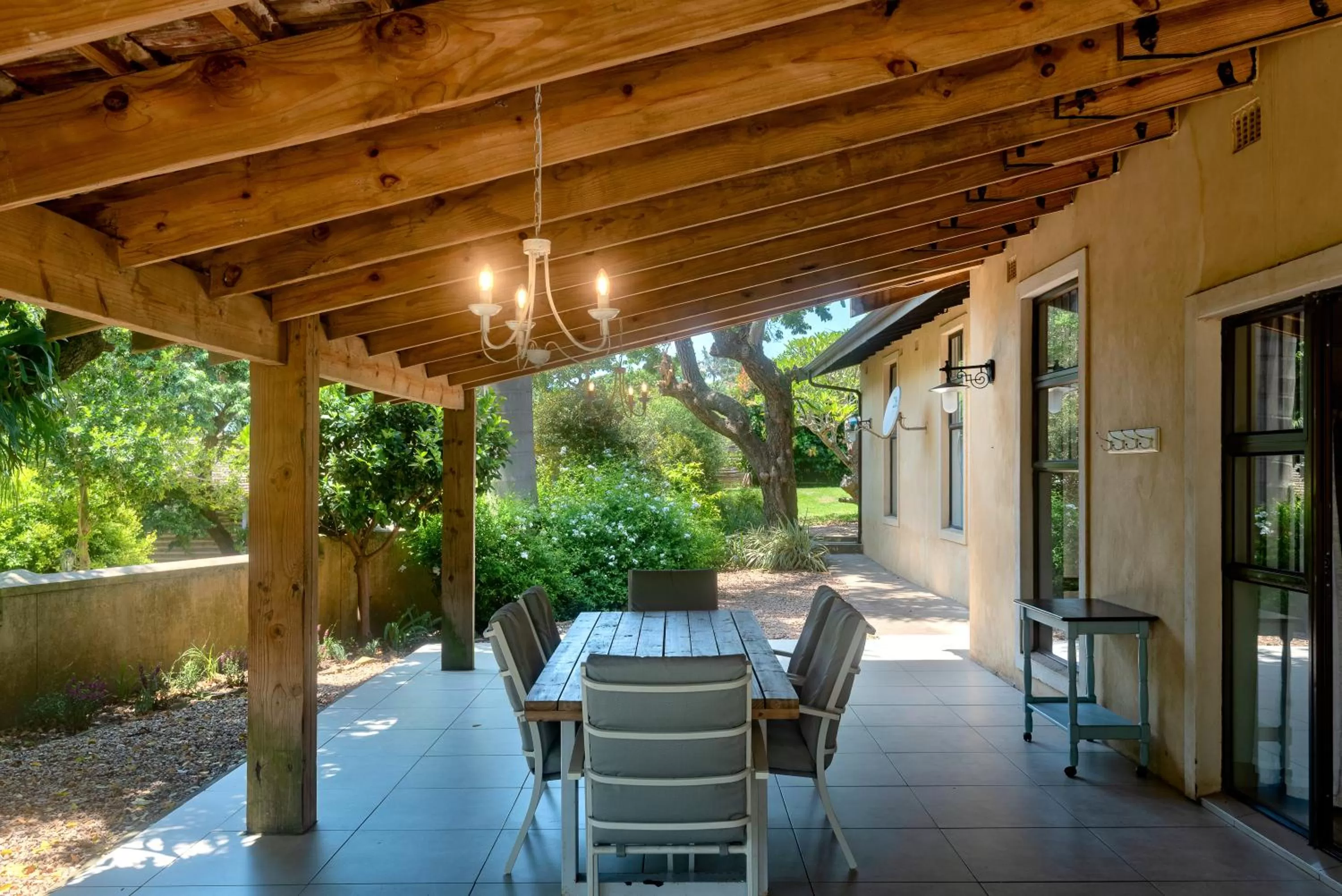 Patio in Petite Provence B&B