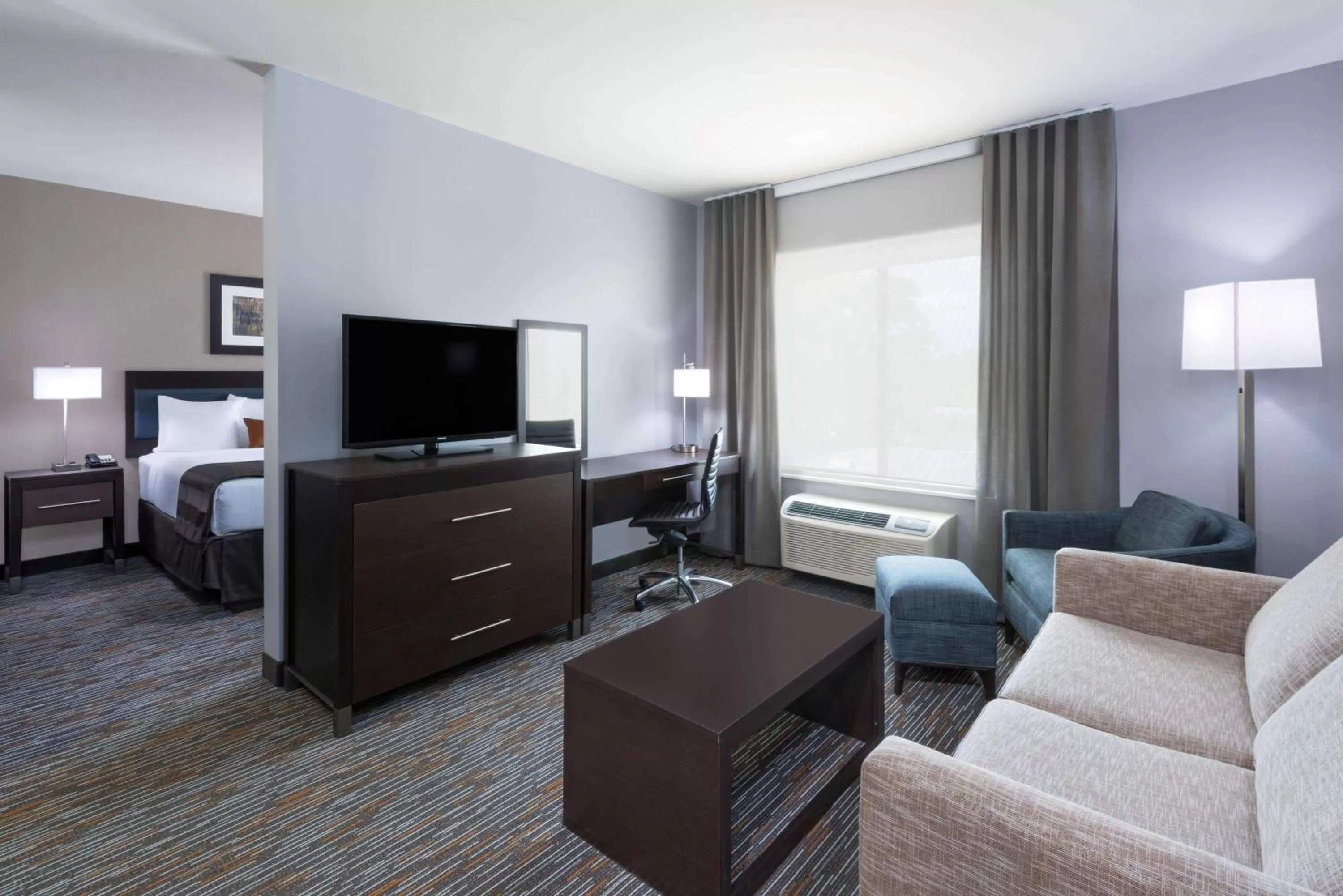 Photo of the whole room in Wingate by Wyndham Sidney