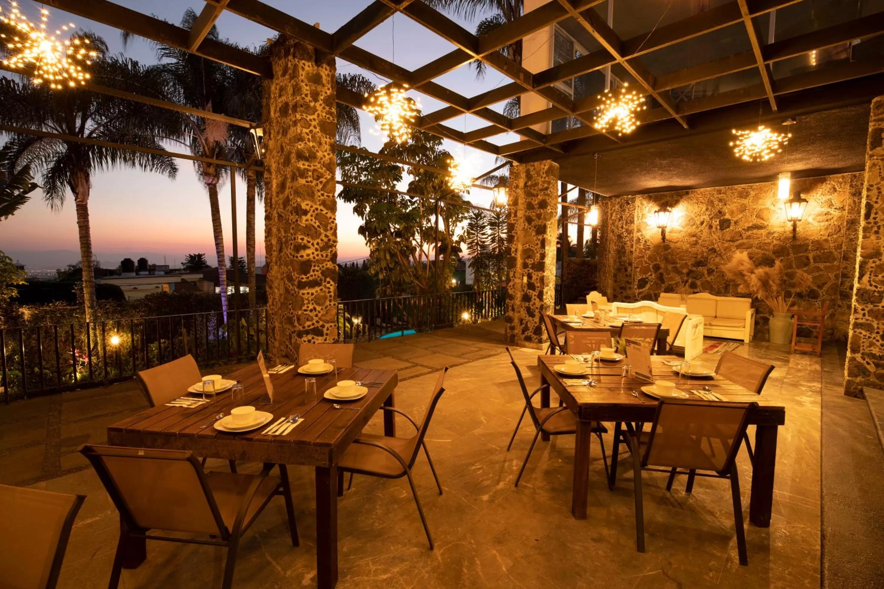 Restaurant/places to eat in Hotel Grand Vista Cuernavaca