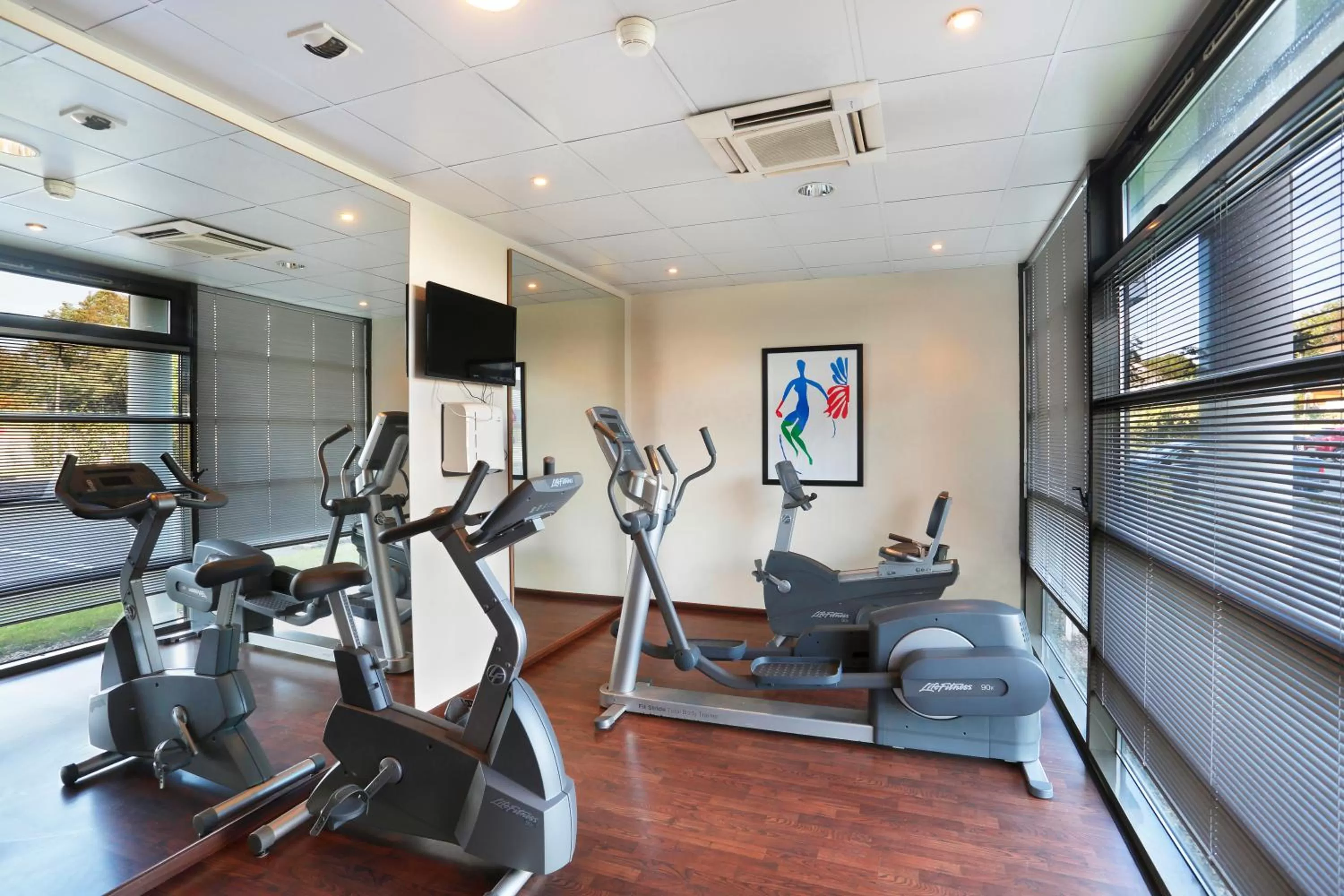 Fitness centre/facilities in Suite-Home Orléans-Saran