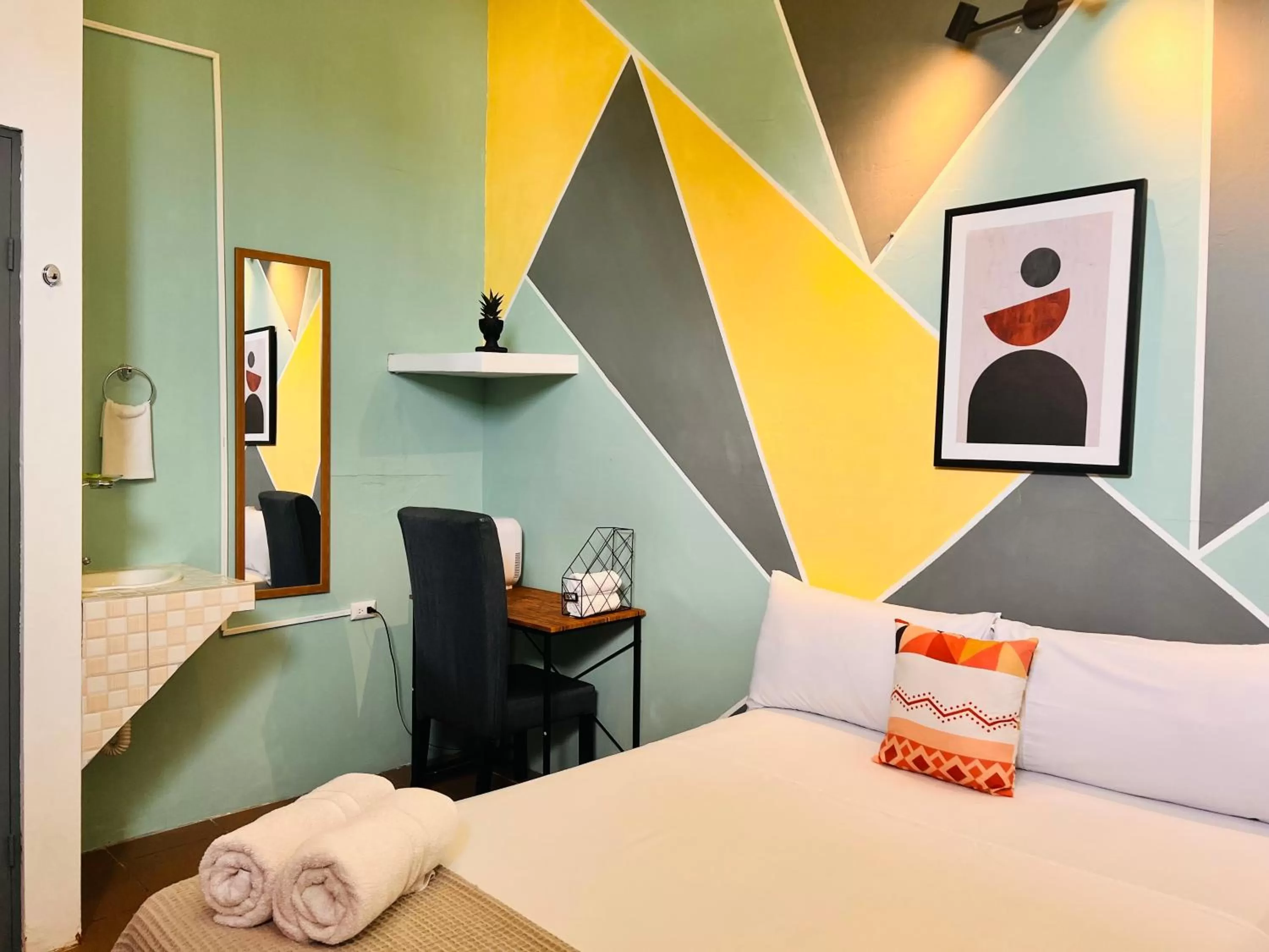 Bed in Hotel Adventure Lodge