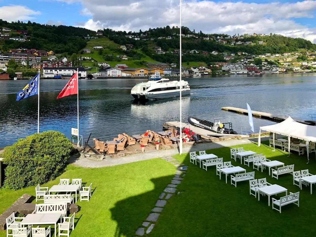 Garden in Thon Hotel Sandven