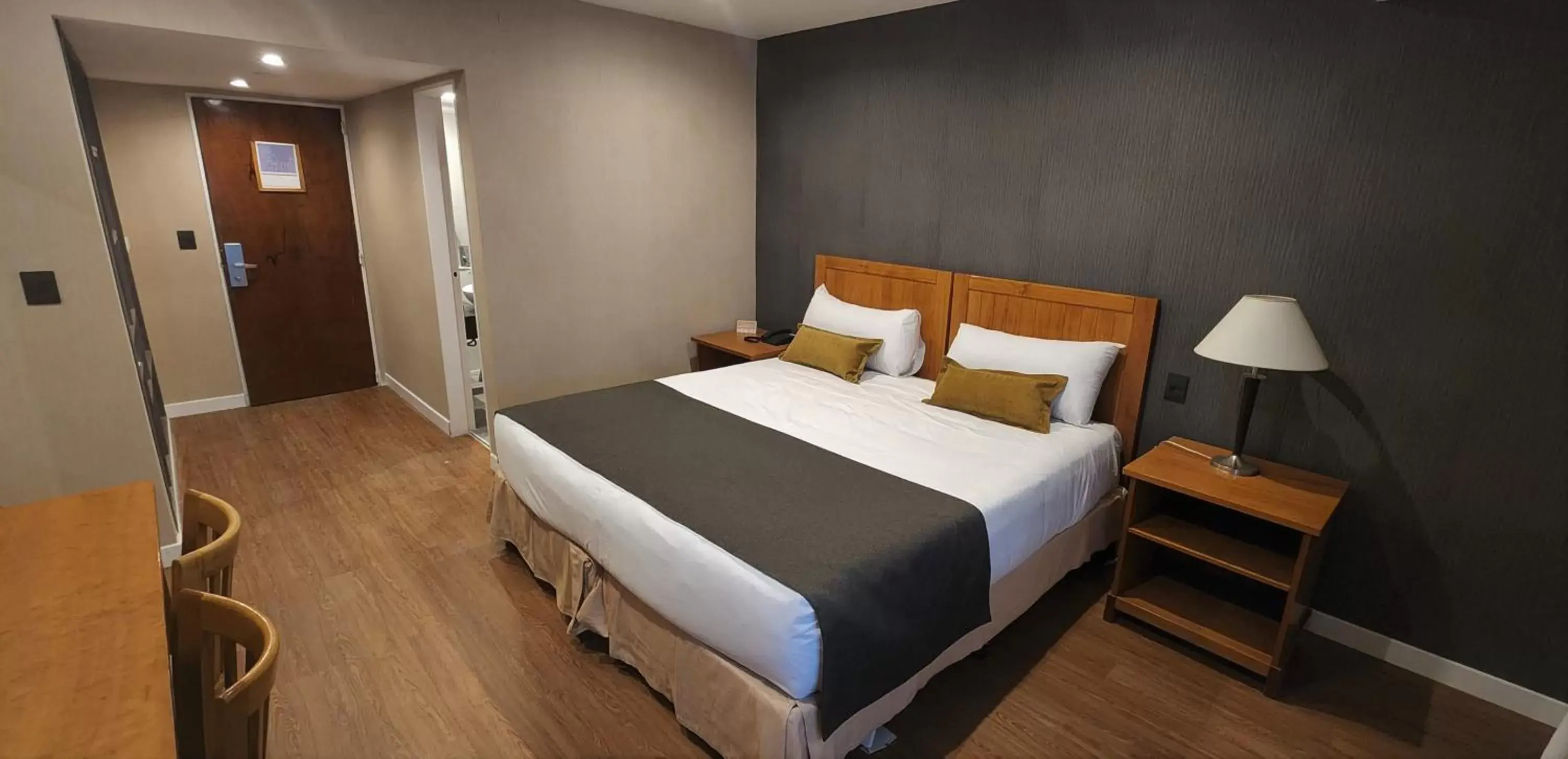 Double Room in Hotel Canal Beagle Double Room in Hotel Canal Beagle