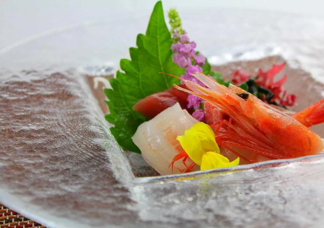 Food close-up in Aura Tachibana