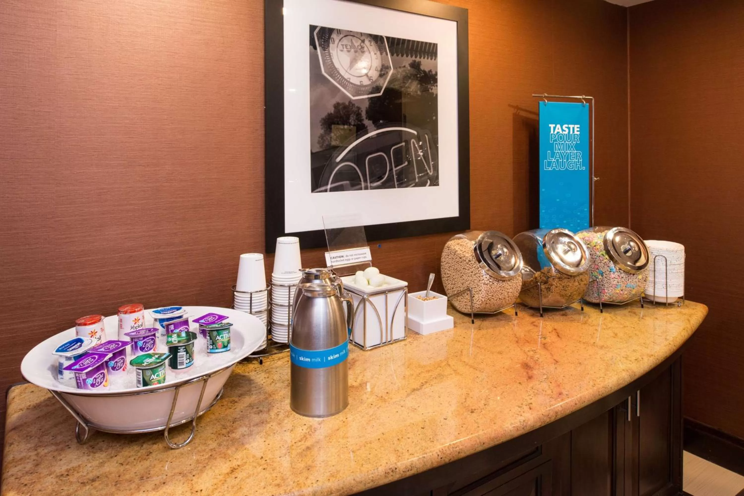 Breakfast in Hampton Inn and Suites Schertz