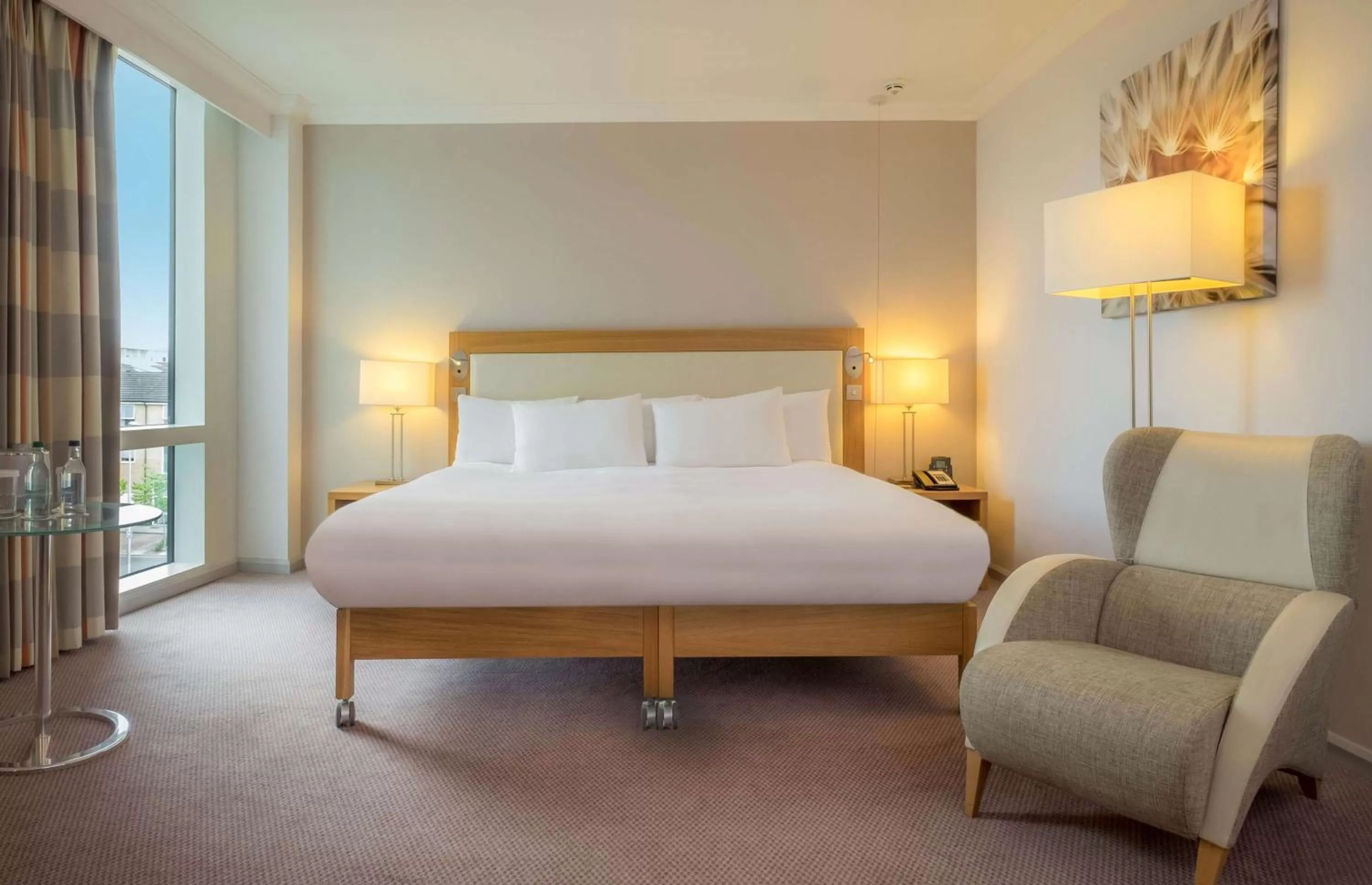 Bed in Hilton Reading