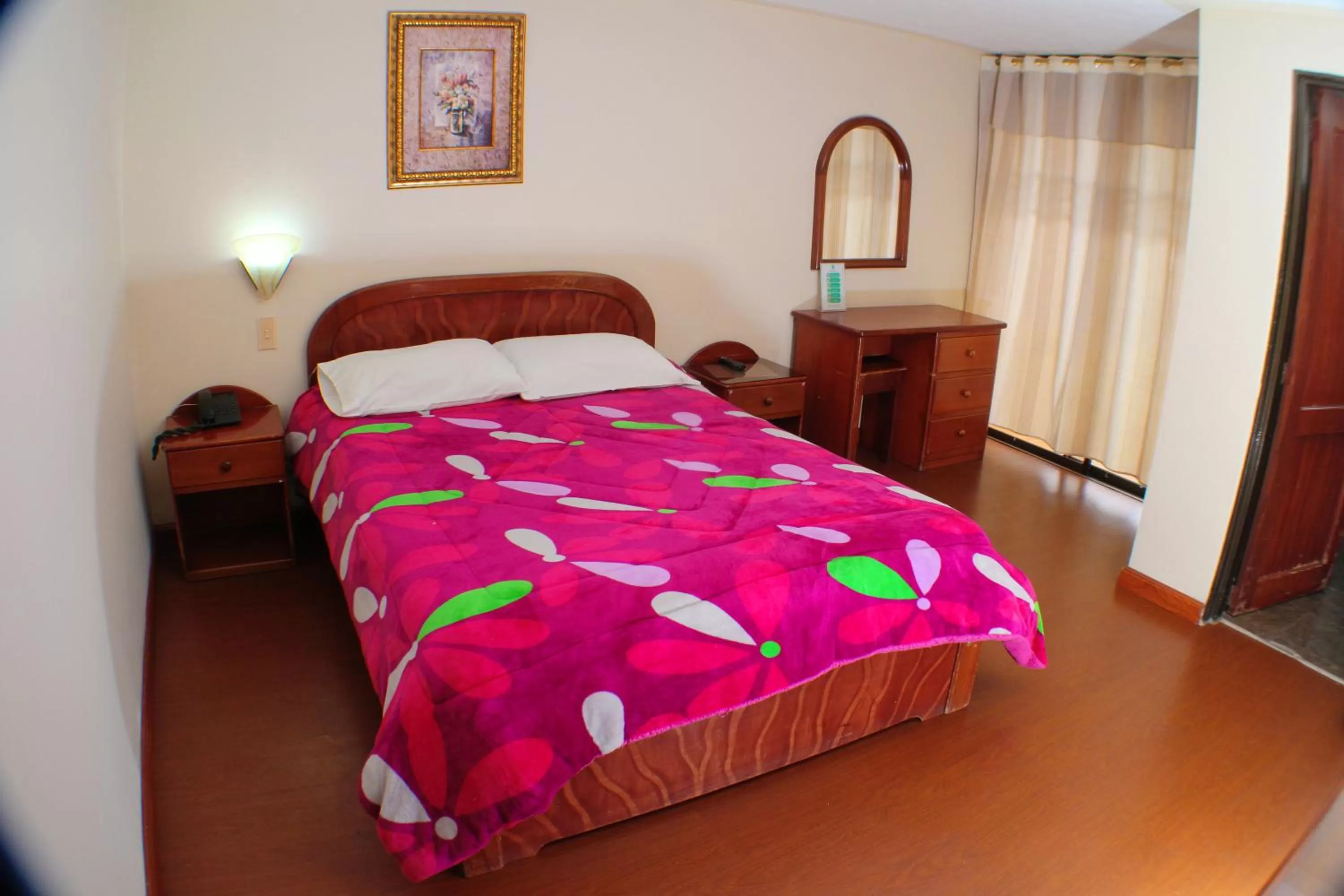 Bed in Hotel Santa Isabel 2