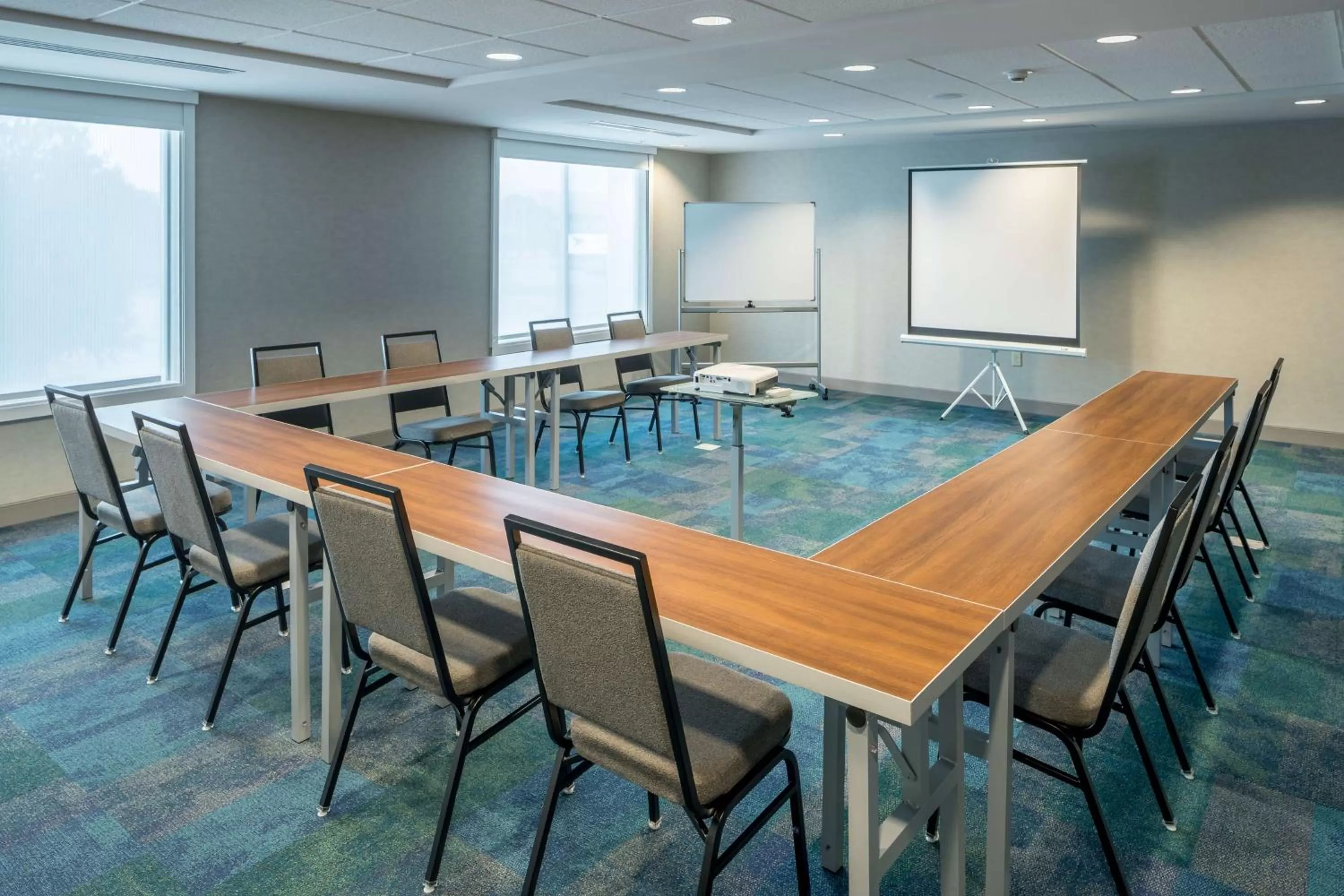 Business facilities in Home2 Suites by Hilton Fort Worth Cultural District