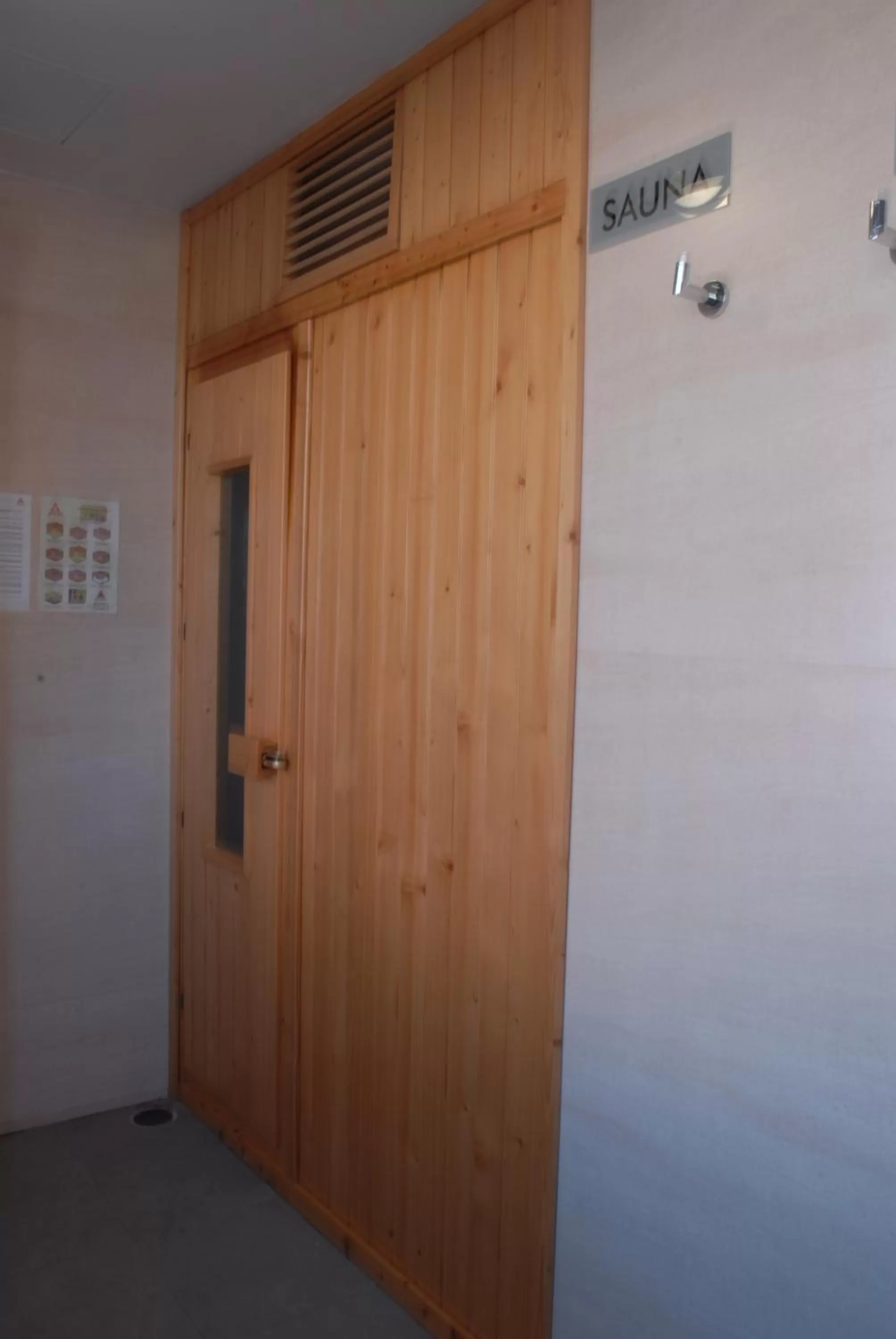 Fitness centre/facilities in LCB Hotel Fuenlabrada