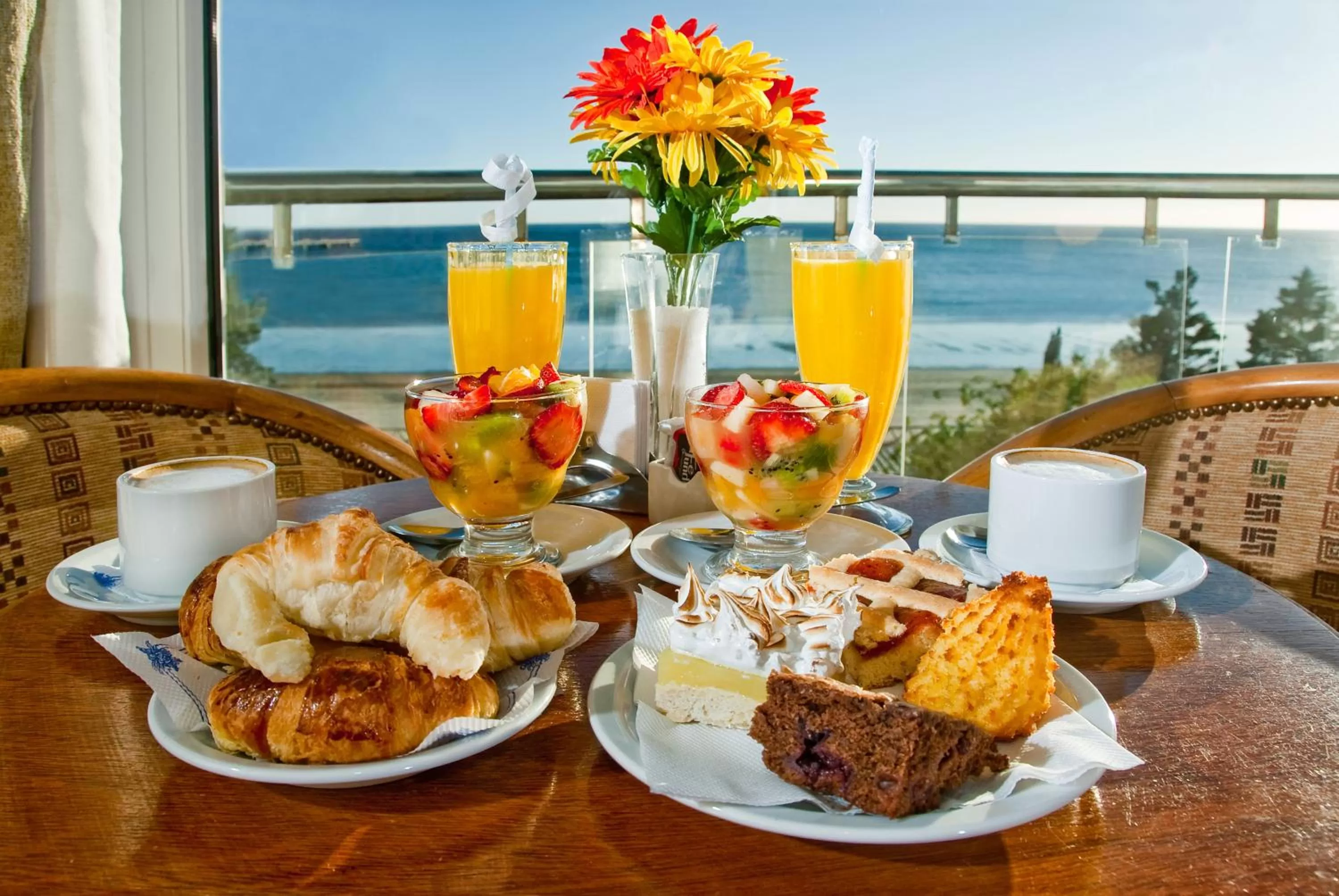 Food and drinks in Hotel Piren