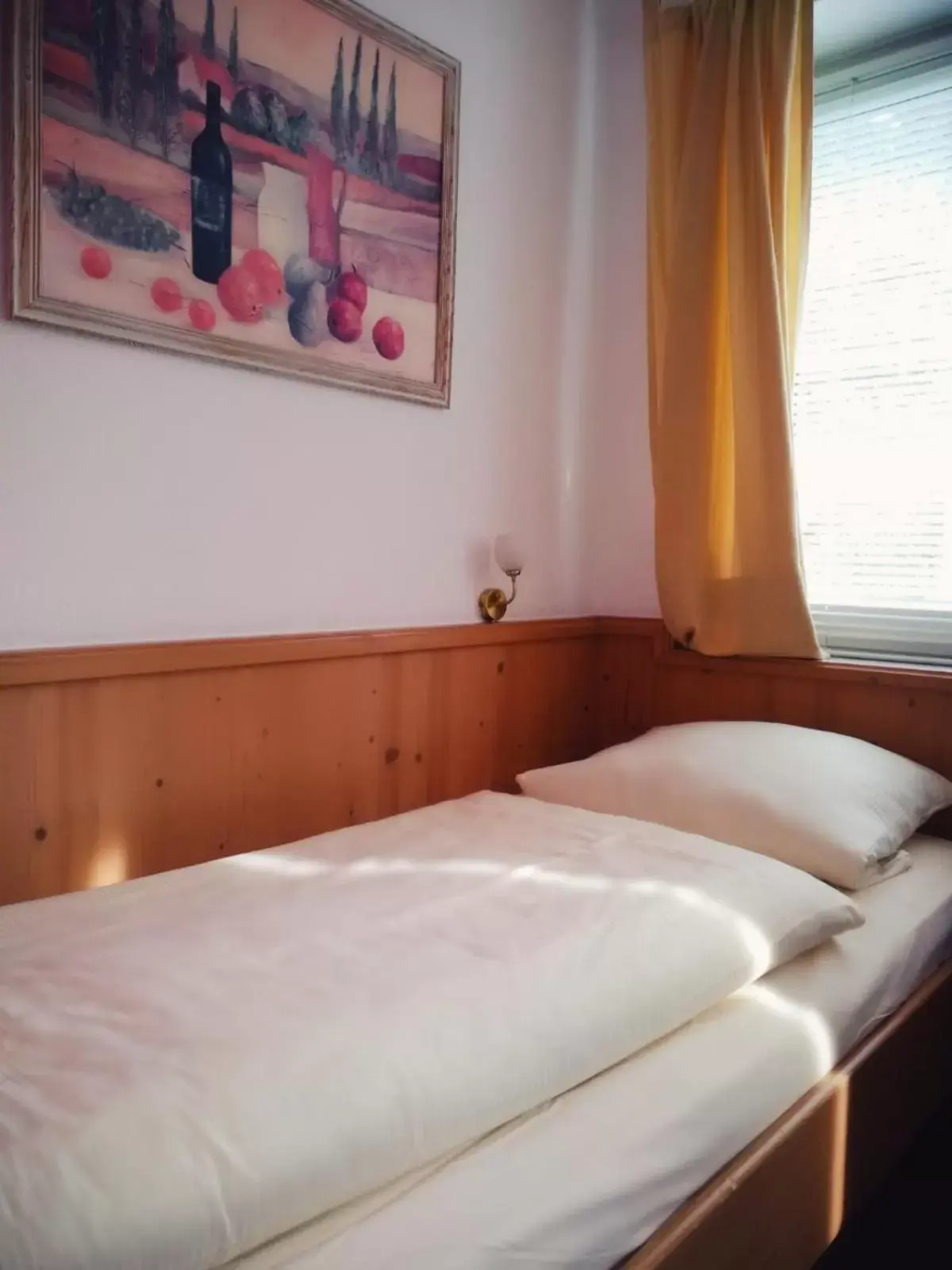 Twin Room in Excellent Hotel Hamburg Twin Room in Excellent Hotel Hamburg