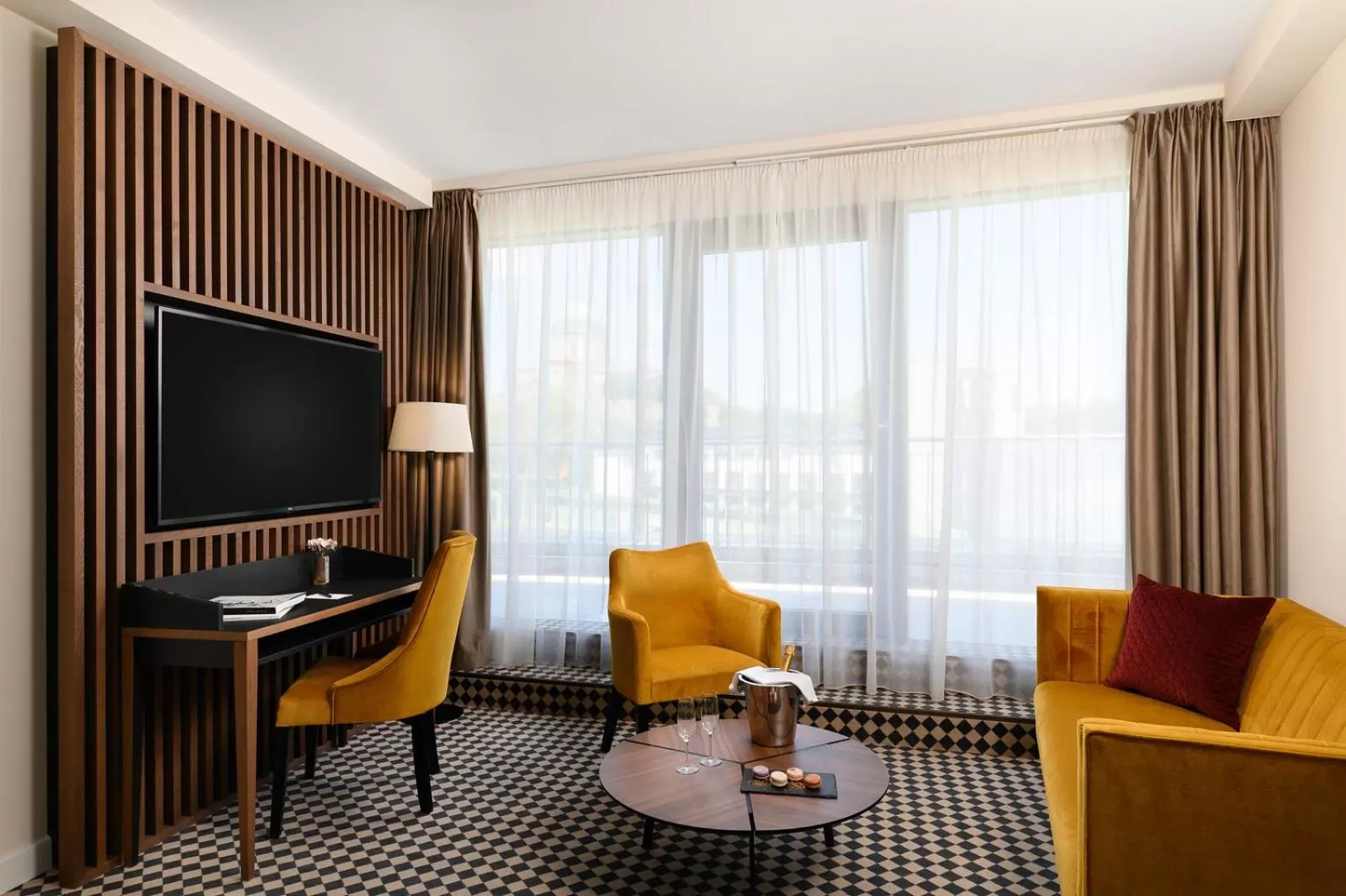 Living room, Seating Area in Grand Hotel Esztergom