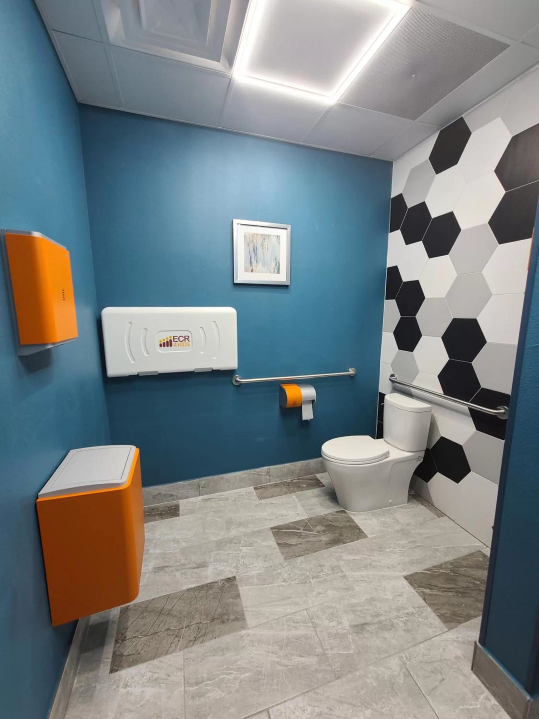 Bathroom in La Quinta Inn & Suites by Wyndham Fort Stockton Northeast