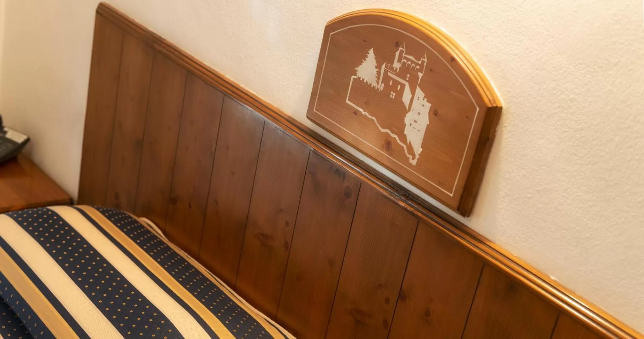 Decorative detail, Bed in Hotel Residence Chateau