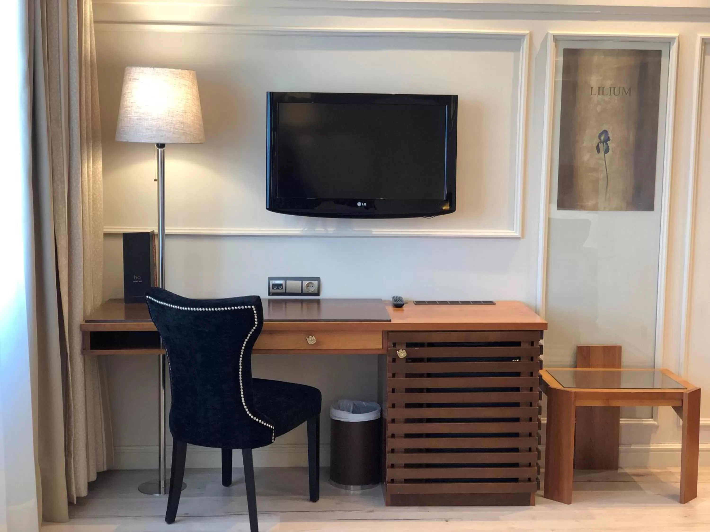 Photo of the whole room in Hotel Olid